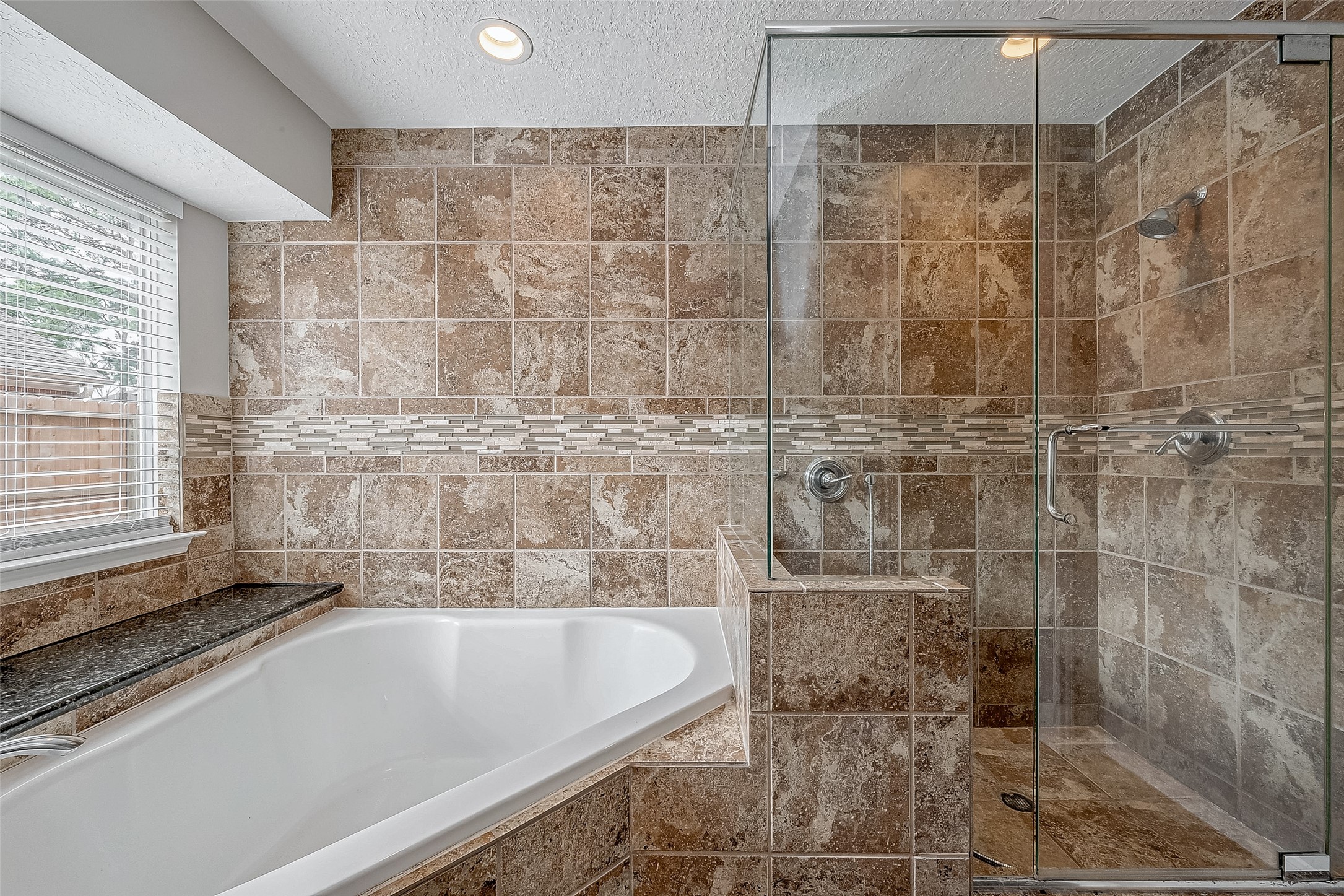 7218 Glen Rosa Drive Property Photo 29