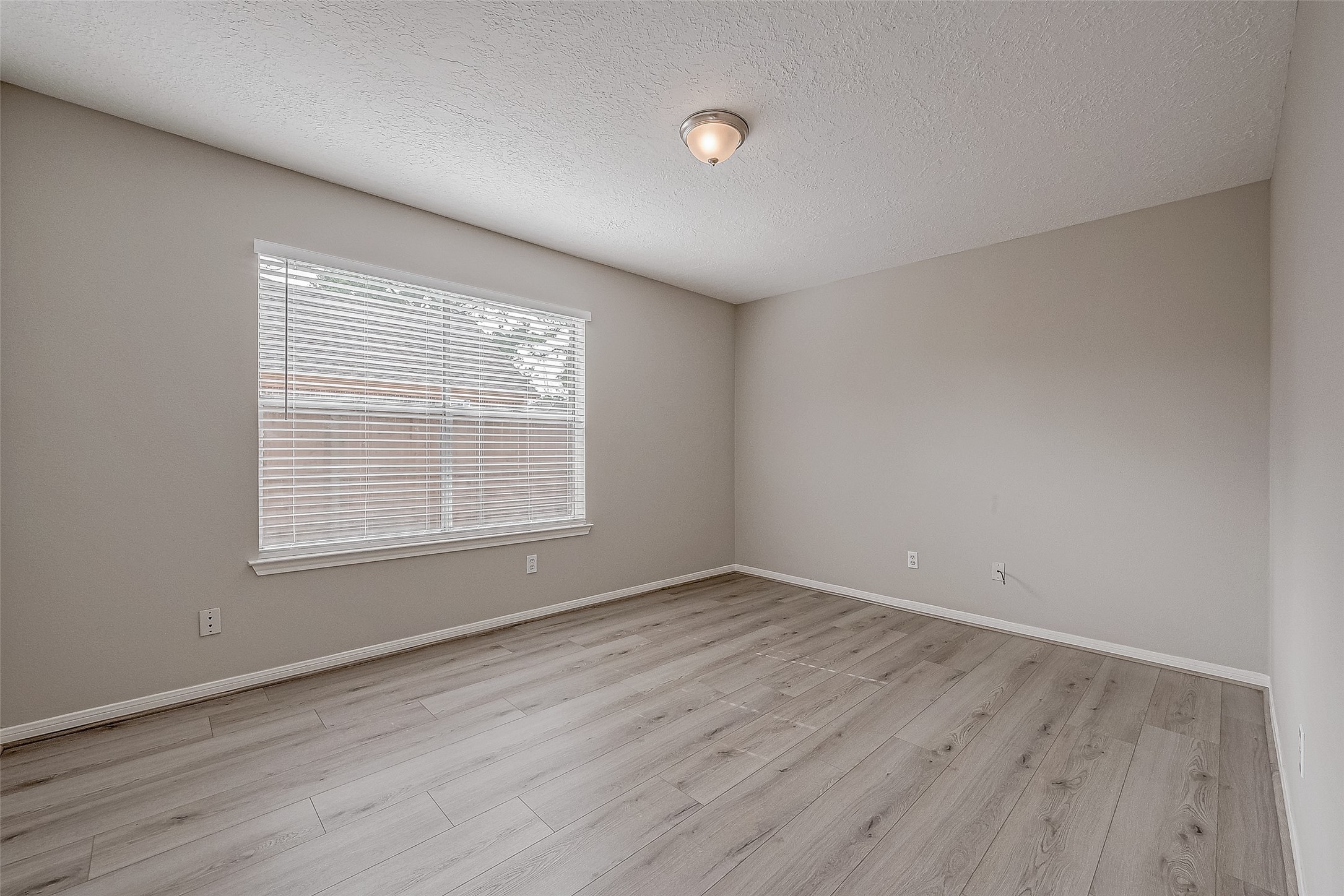 7218 Glen Rosa Drive Property Photo 31