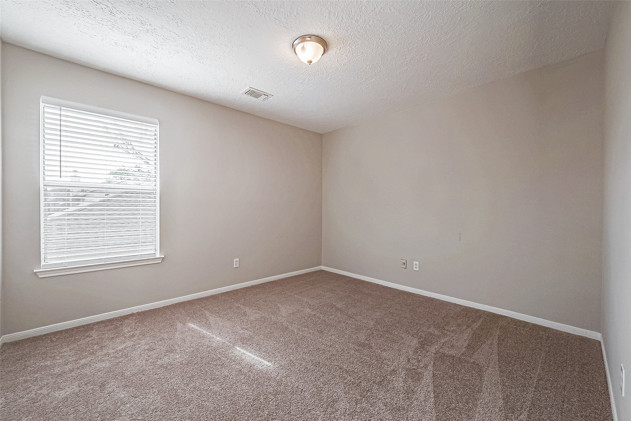 7218 Glen Rosa Drive Property Photo 37
