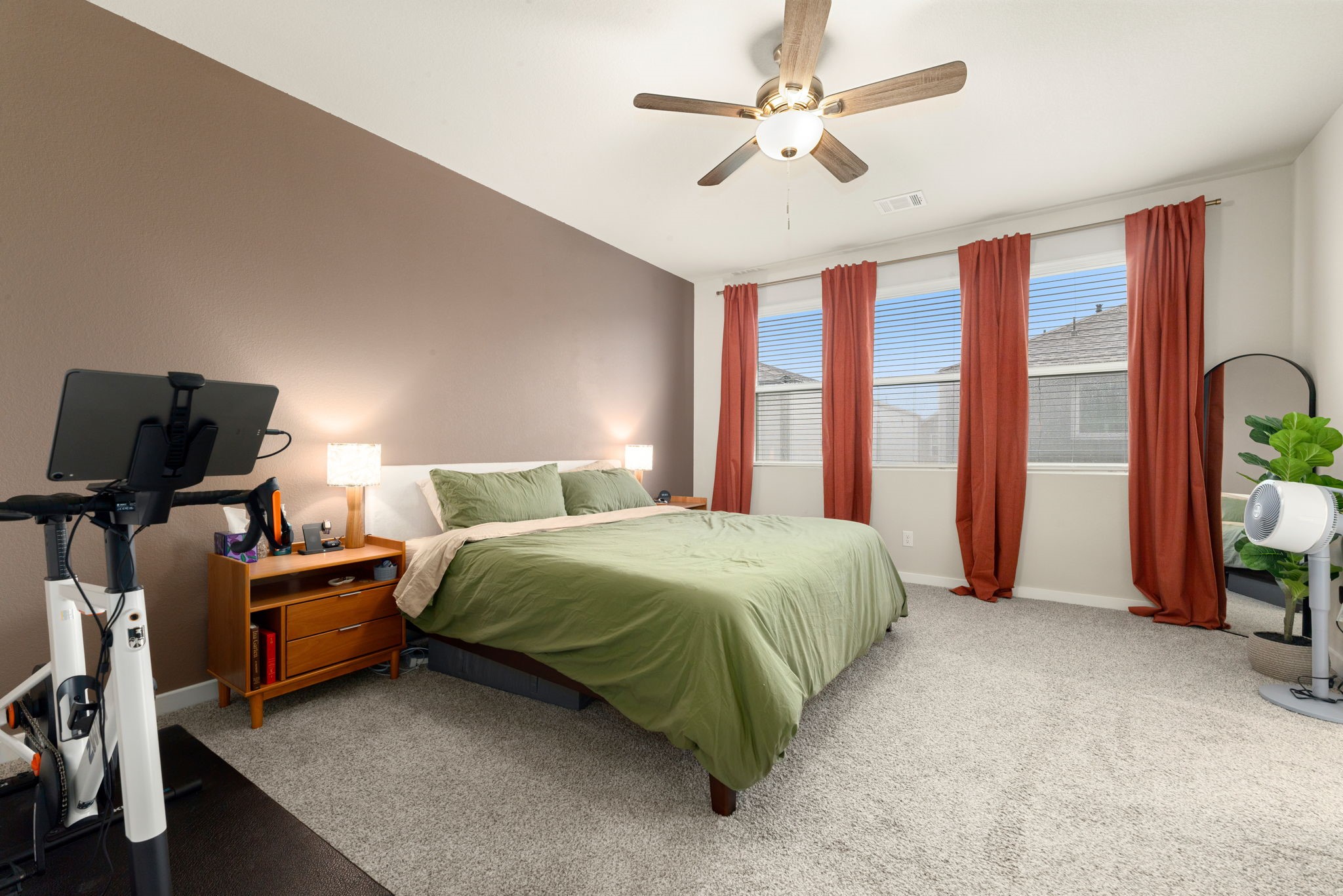3104 Valley Peak Drive Property Photo 10