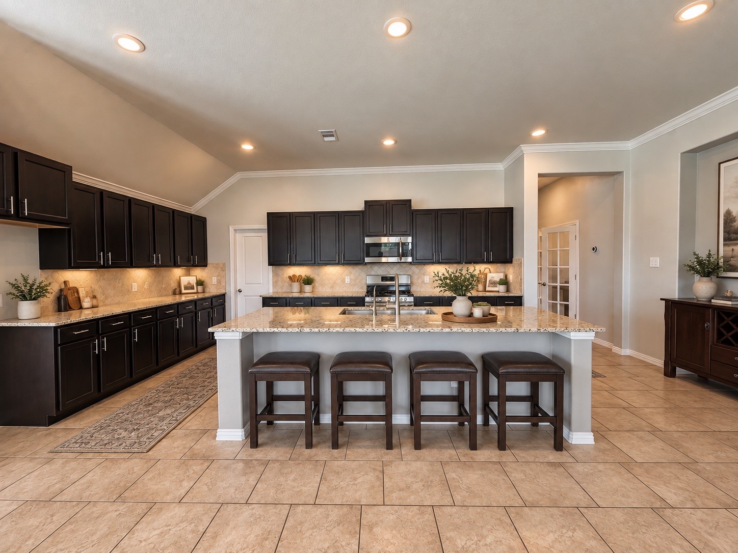 18302 Rowand Path Property Photo 6