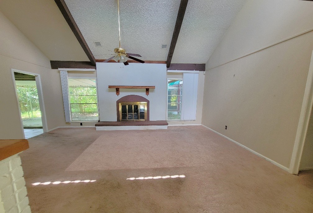 8420 Plantation Drive Property Photo 5
