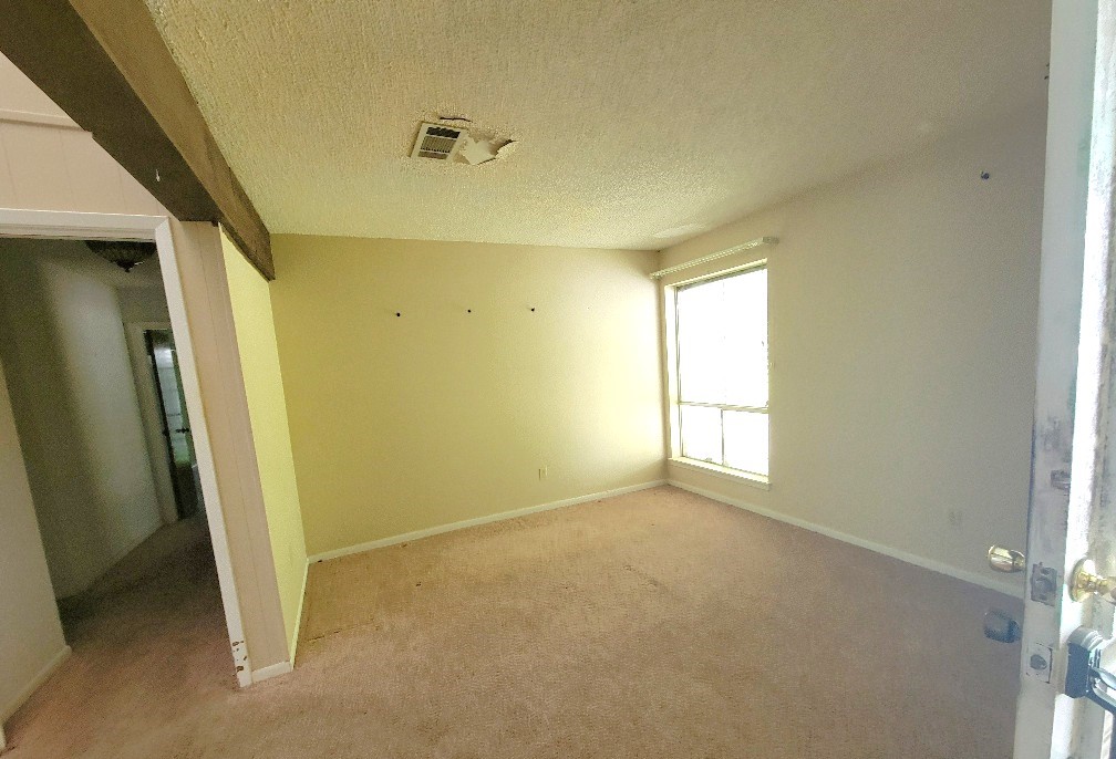 8420 Plantation Drive Property Photo 11