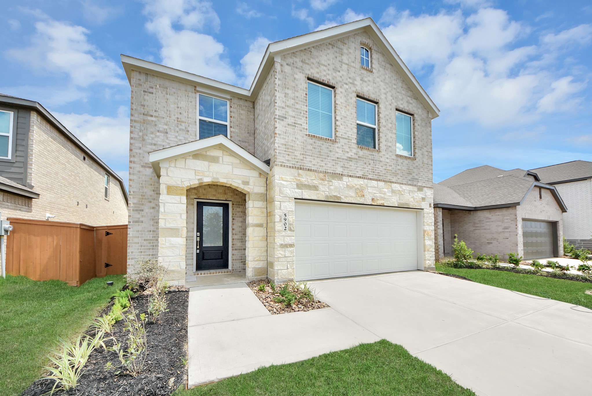 5902 Havana Mist Dr Property Photo 5