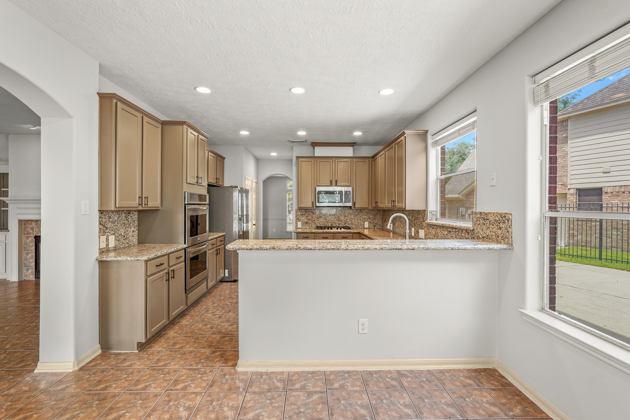 24543 Pelican Hill Drive Property Photo 6