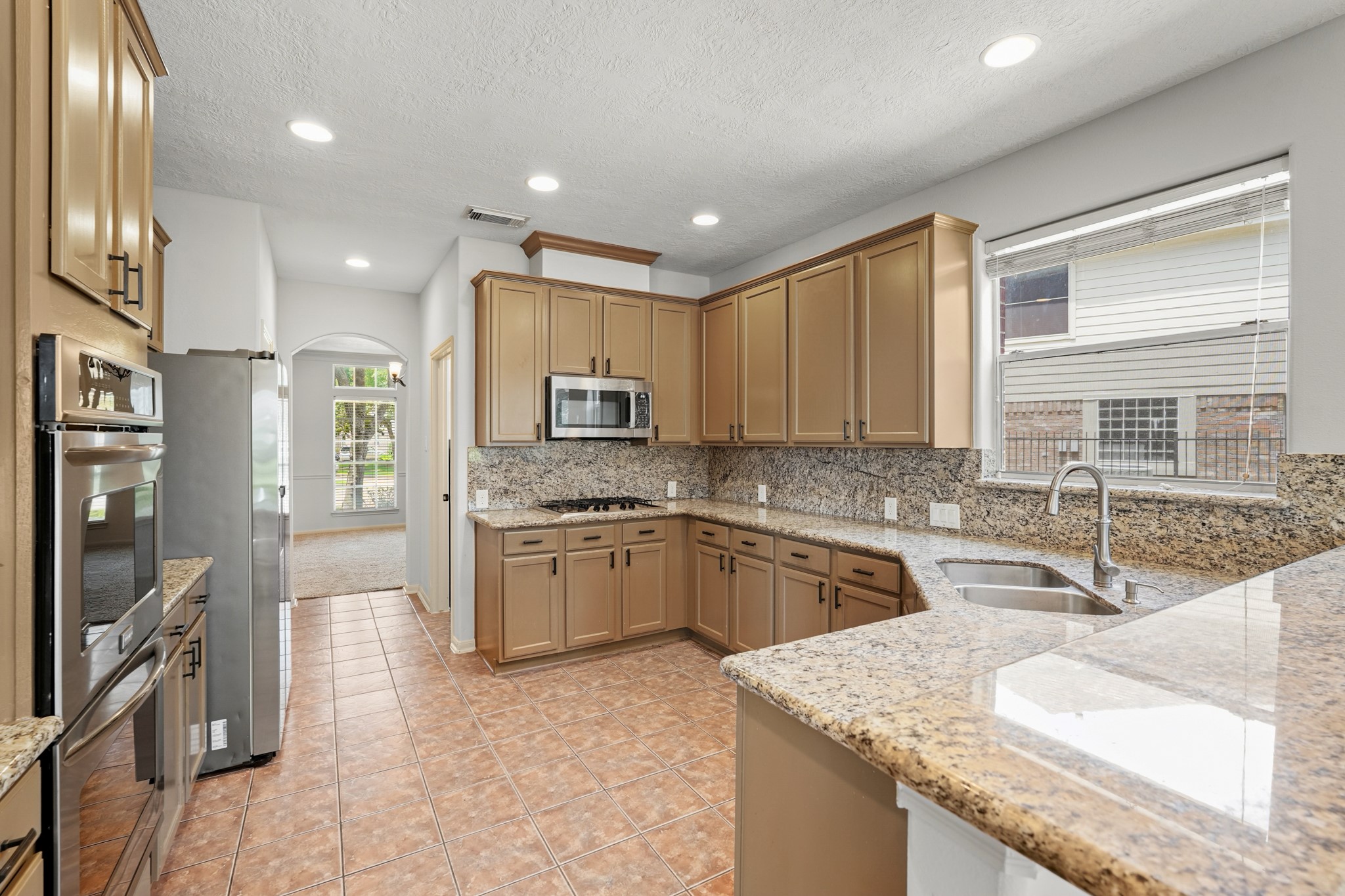 24543 Pelican Hill Drive Property Photo 7