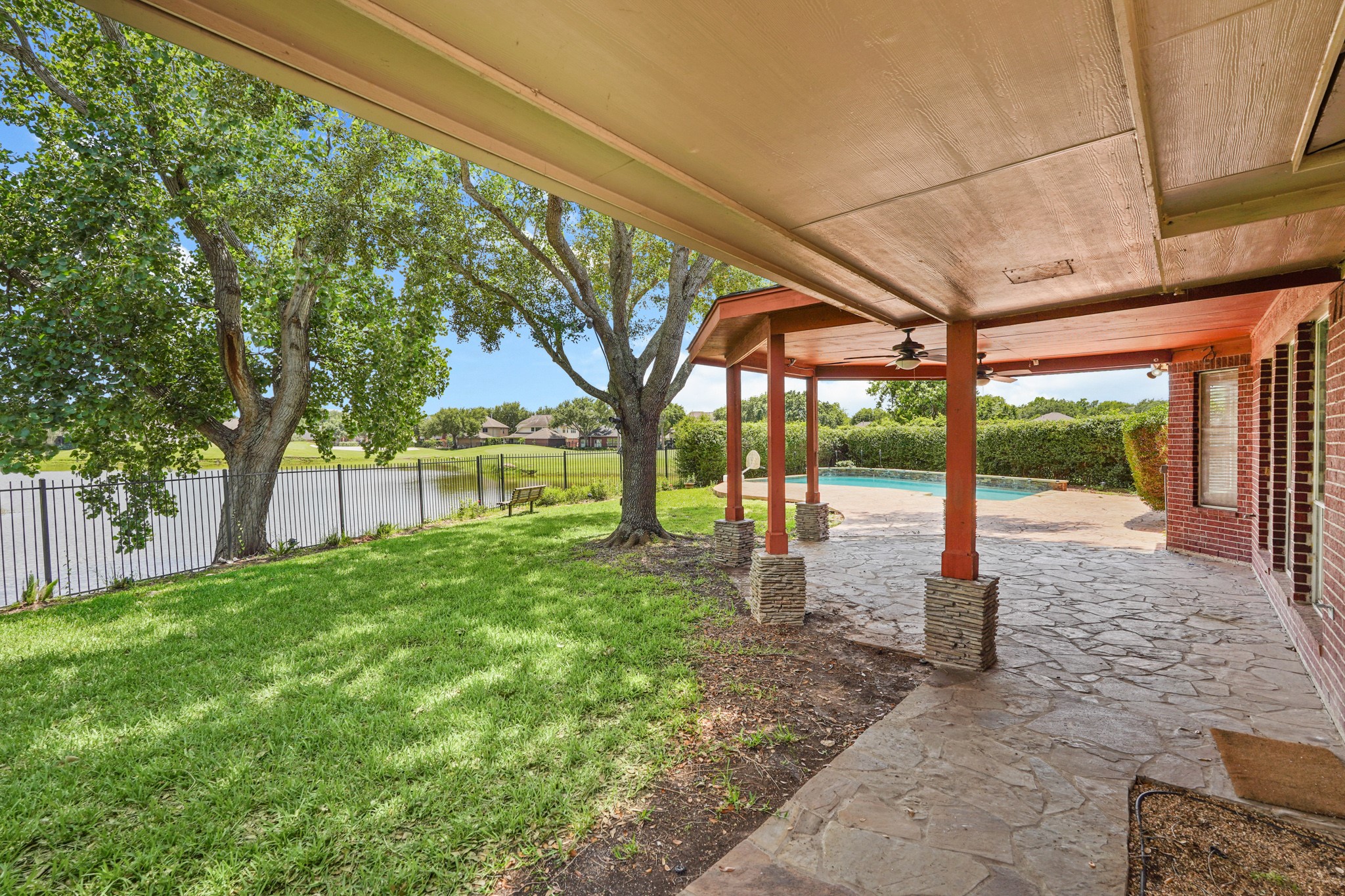 24543 Pelican Hill Drive Property Photo 23