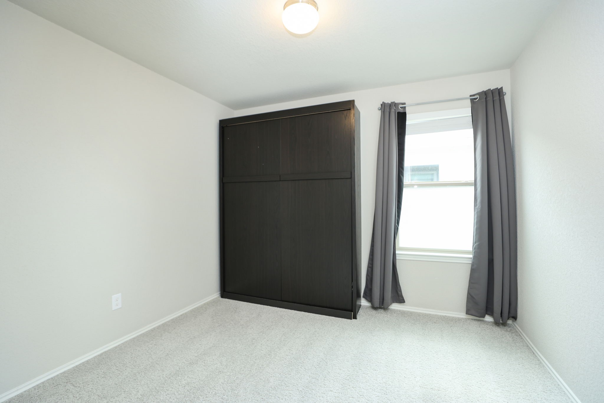 4227 Tulip Oak Drive Property Photo 20