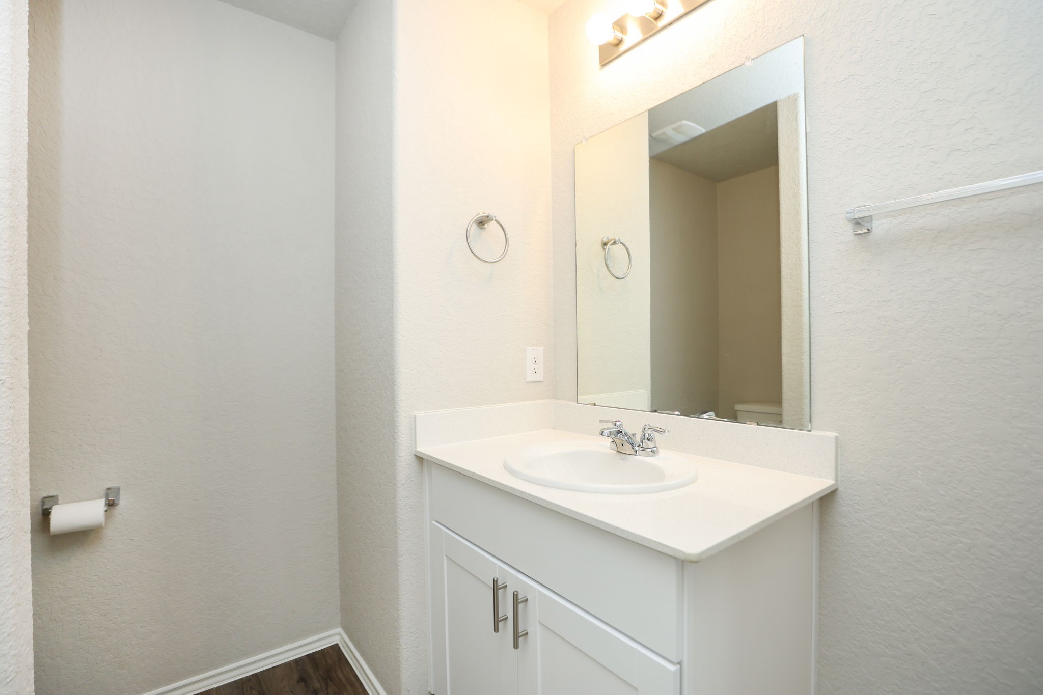 4227 Tulip Oak Drive Property Photo 25