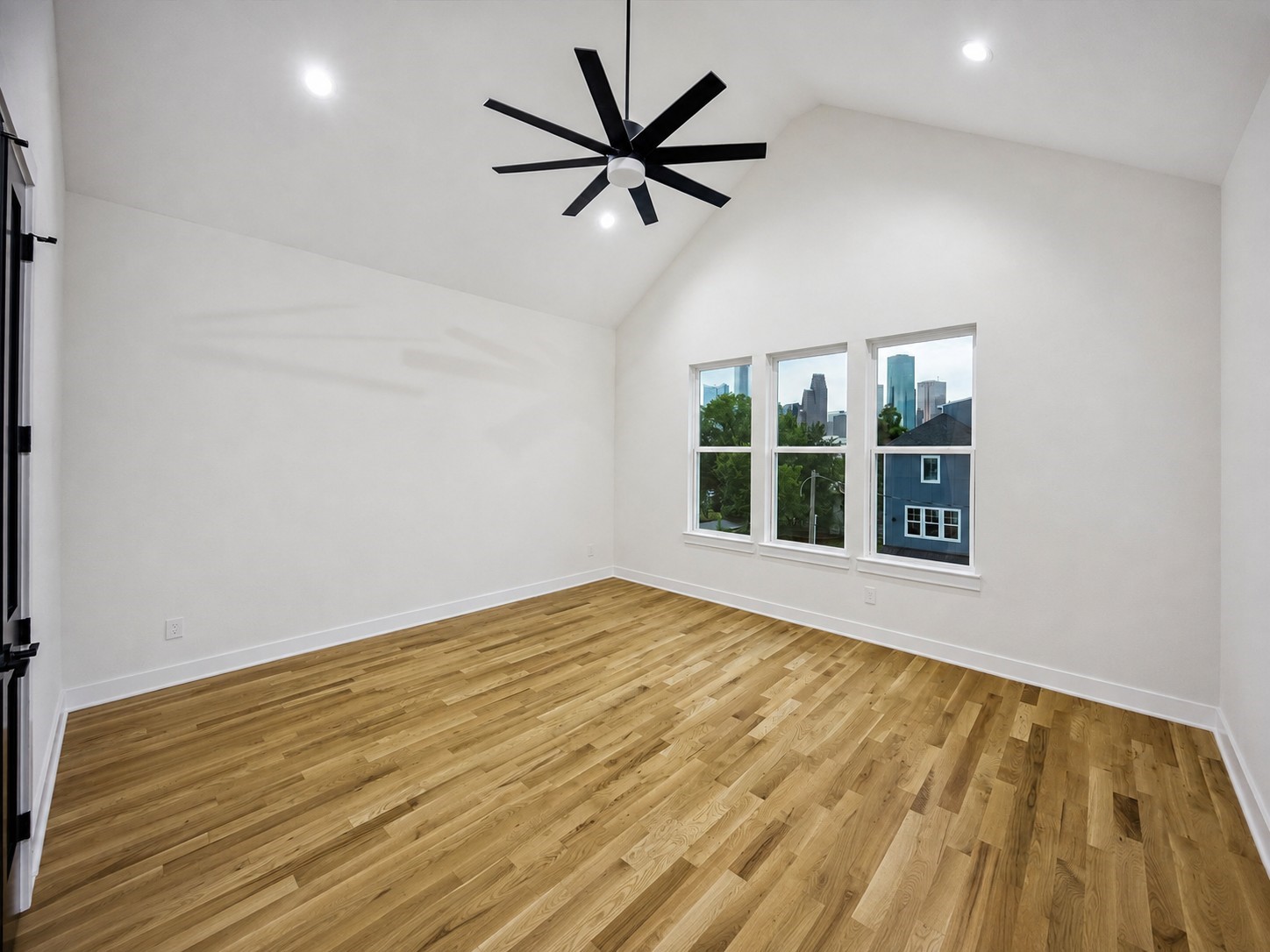 1514 Winter Street Property Photo 16