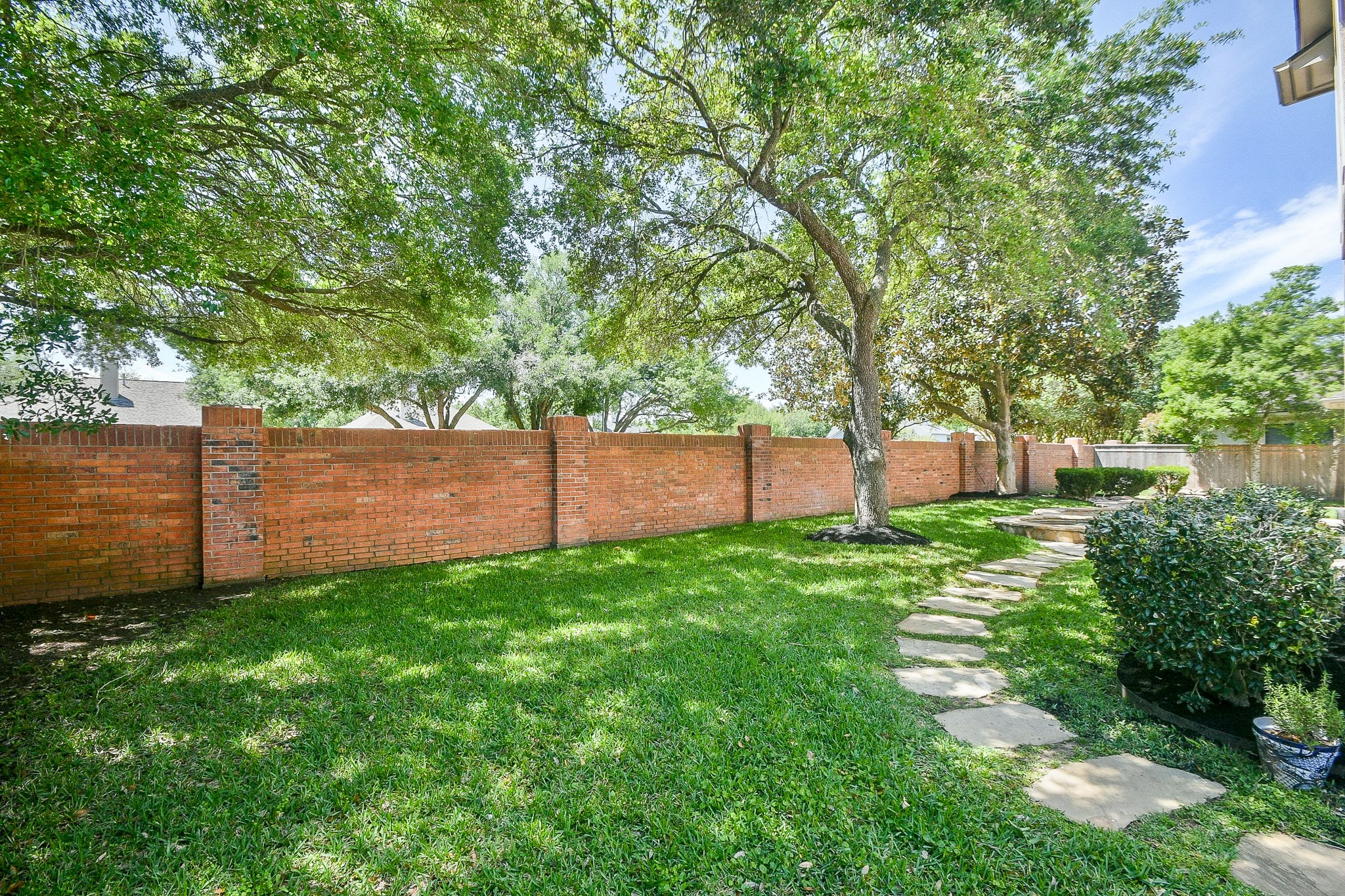 19 Clear Springs Court Property Photo 31