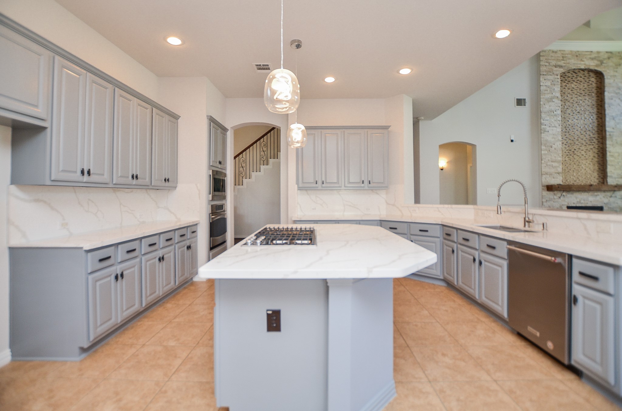 4315 Village Forest Drive Property Photo 13