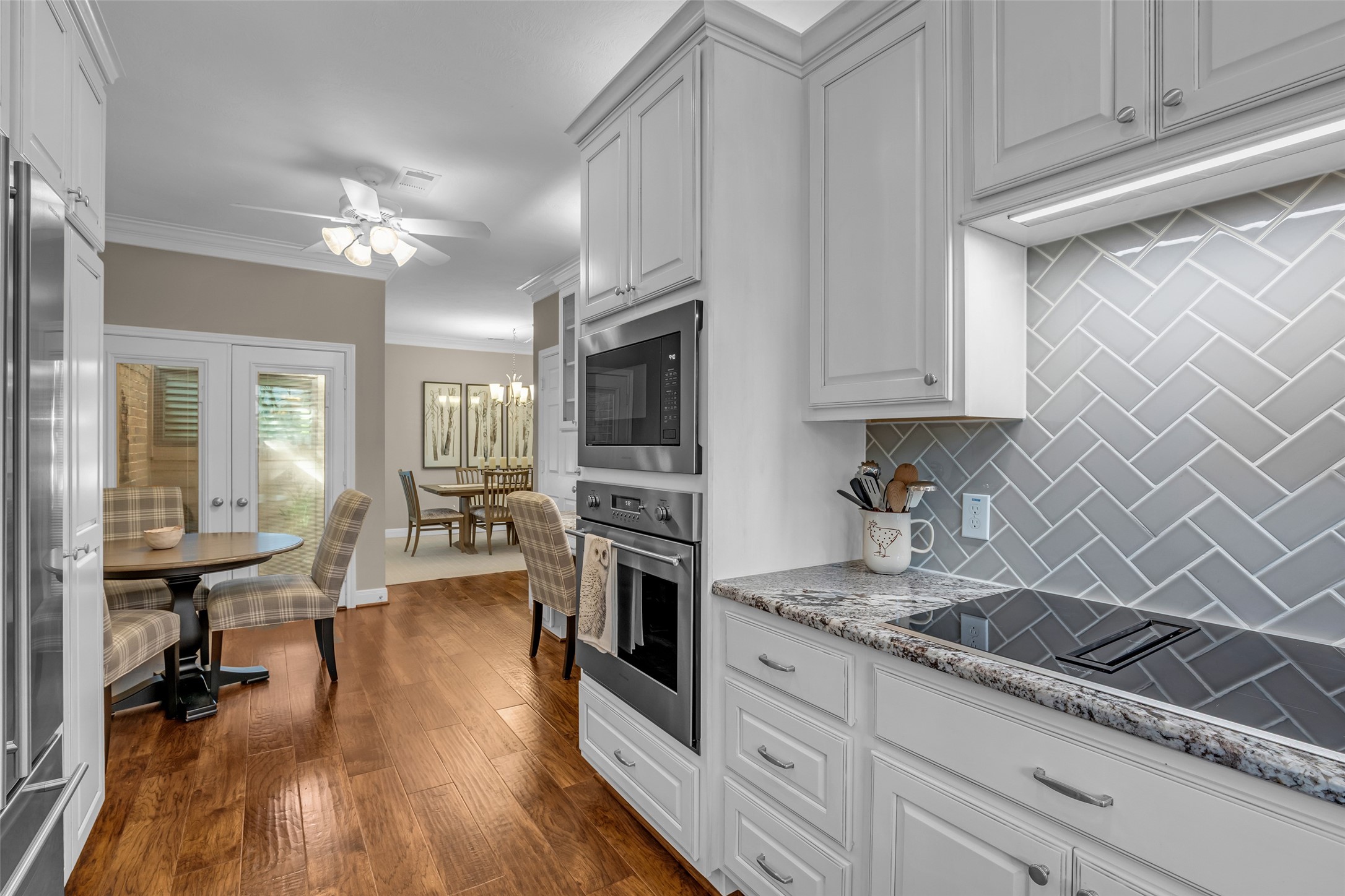12833 Kingsbridge Lane Property Photo 28