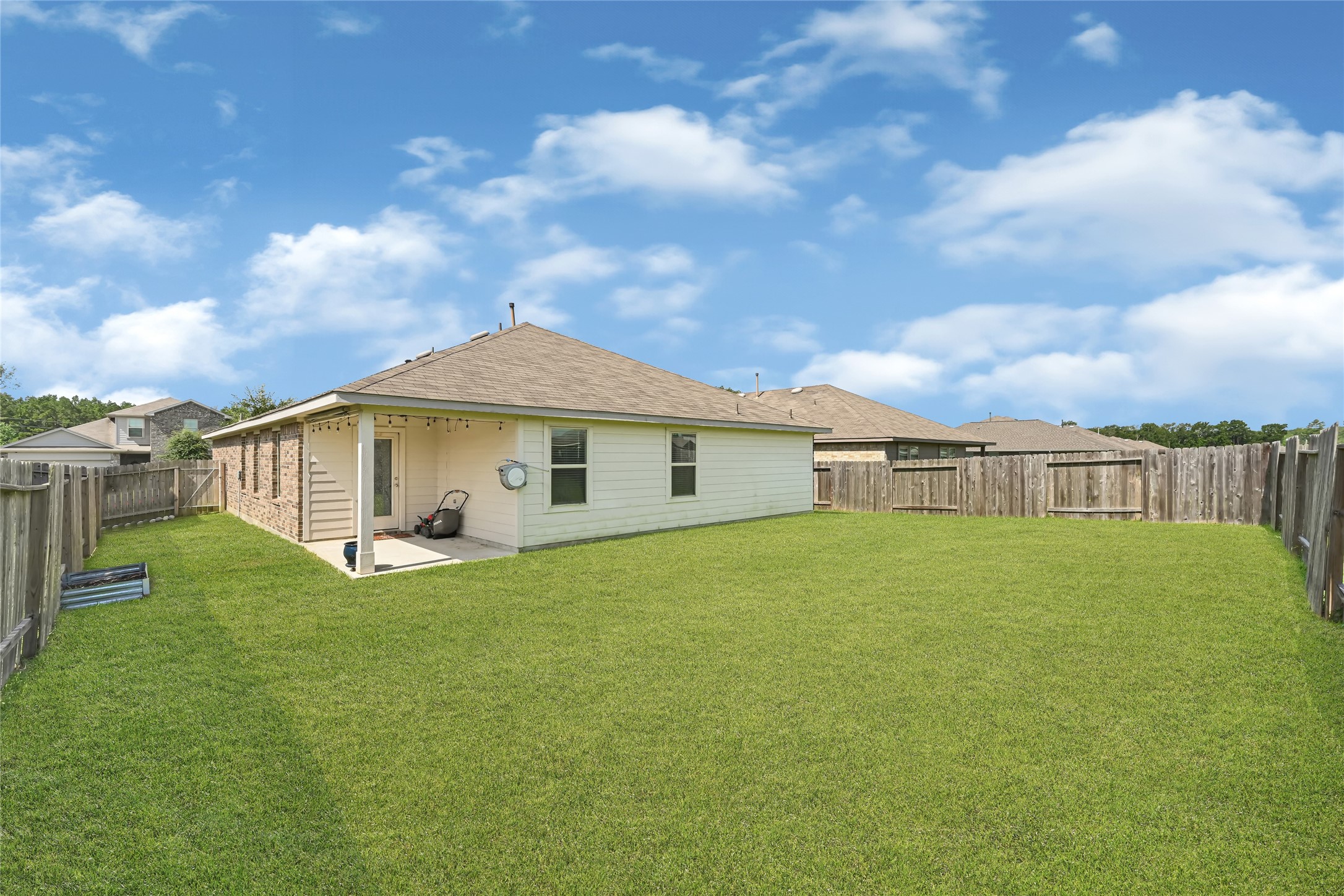 20855 Olive Leaf Street Property Photo 5