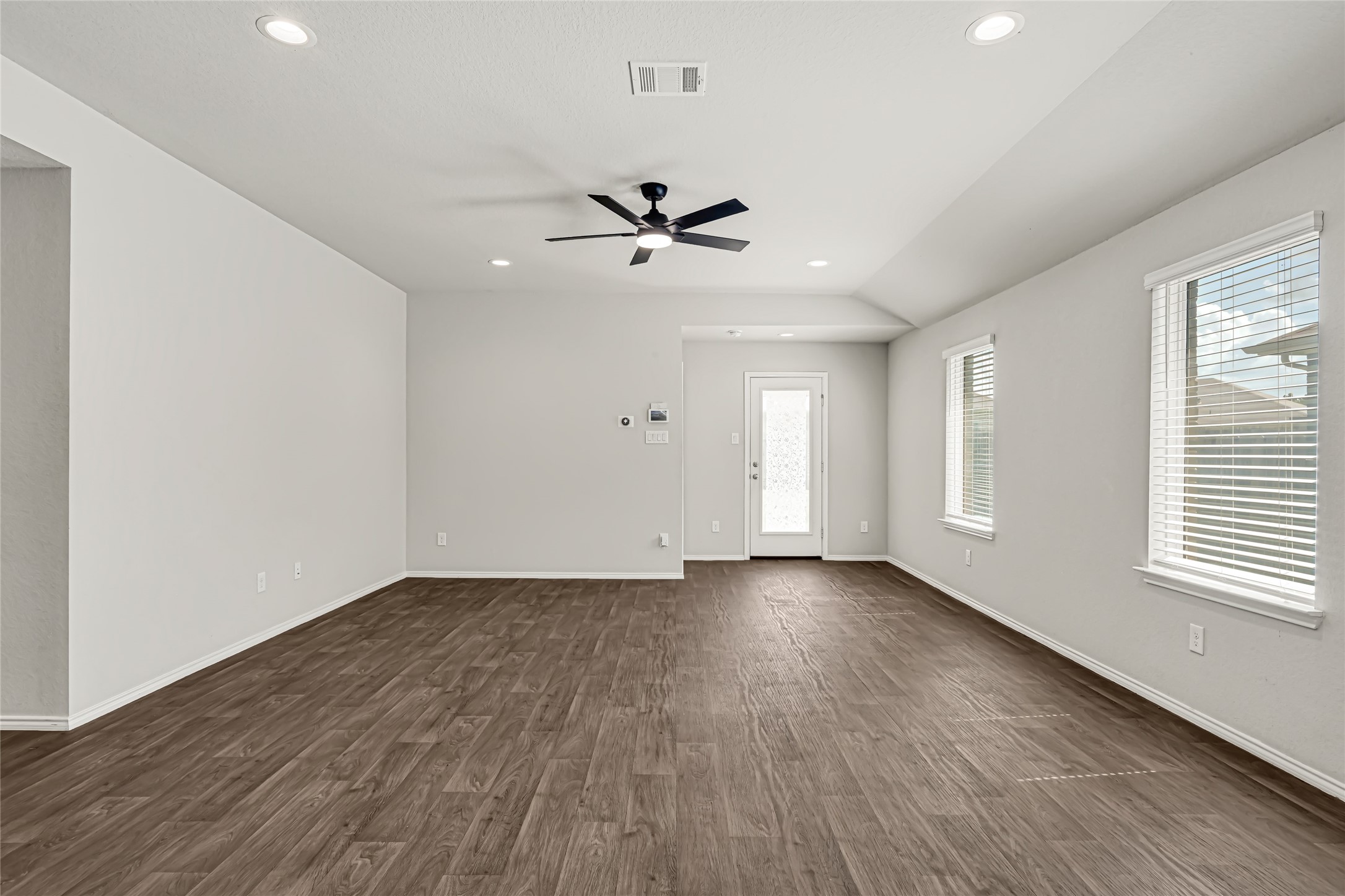 20855 Olive Leaf Street Property Photo 11