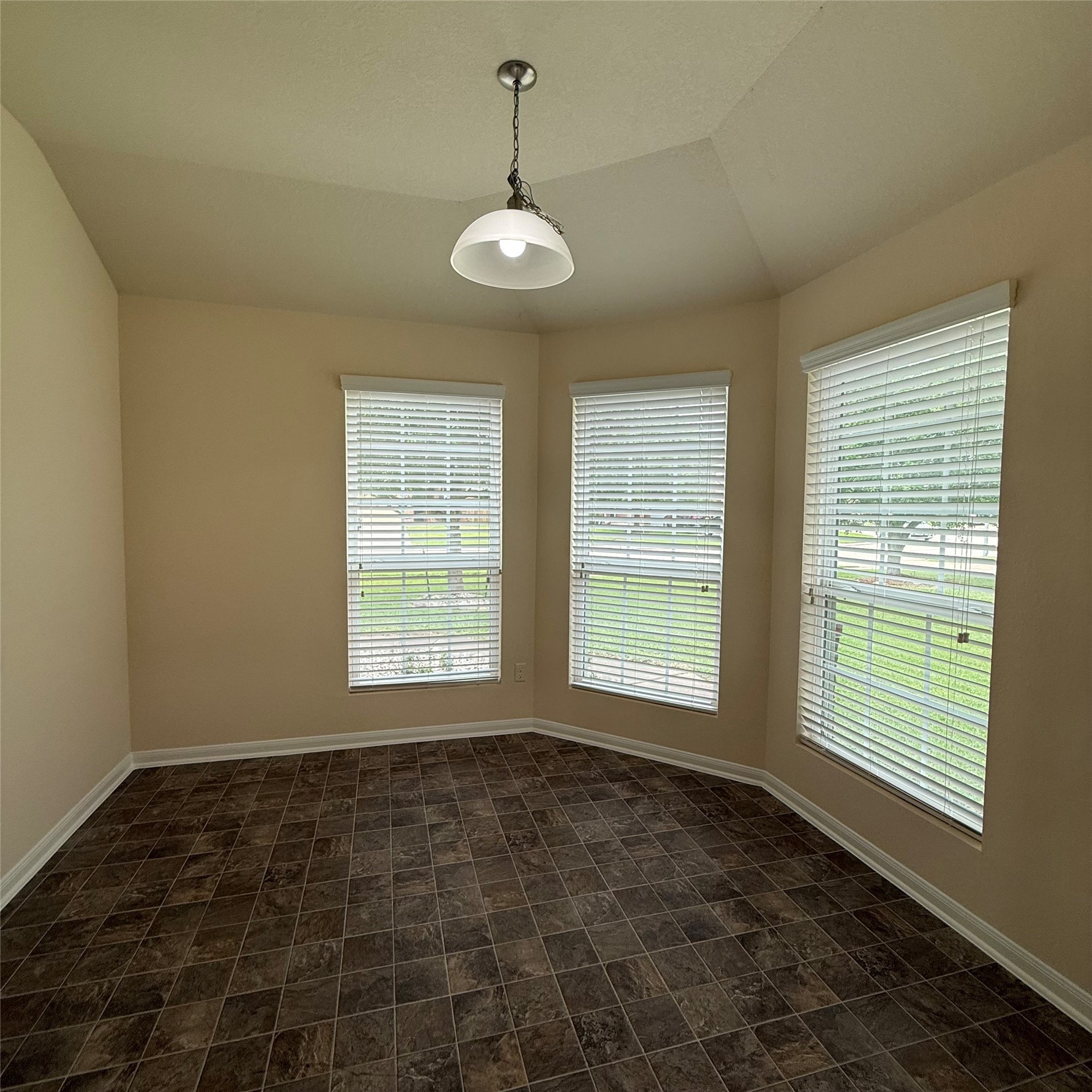 4223 Brightridge Court Property Photo 9