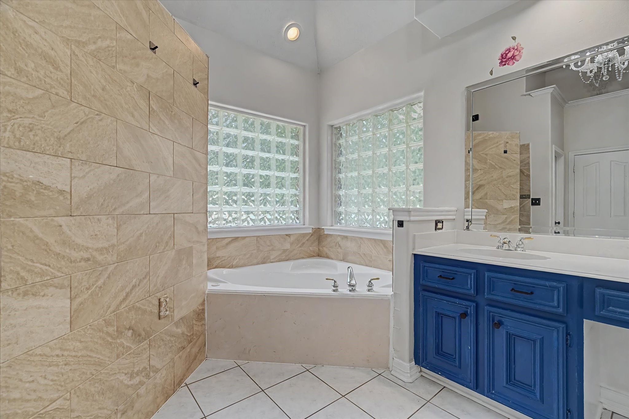 22873 Zambesi Drive Property Photo 31
