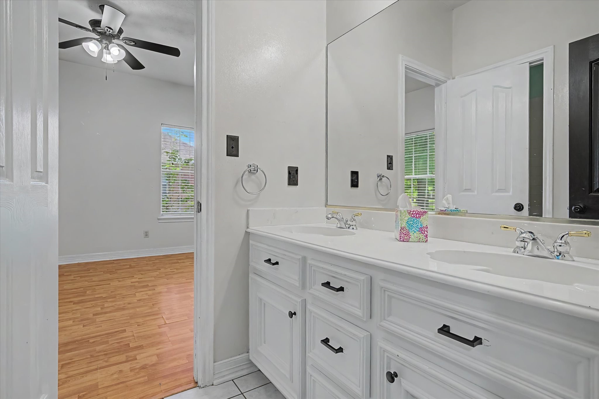 22873 Zambesi Drive Property Photo 38