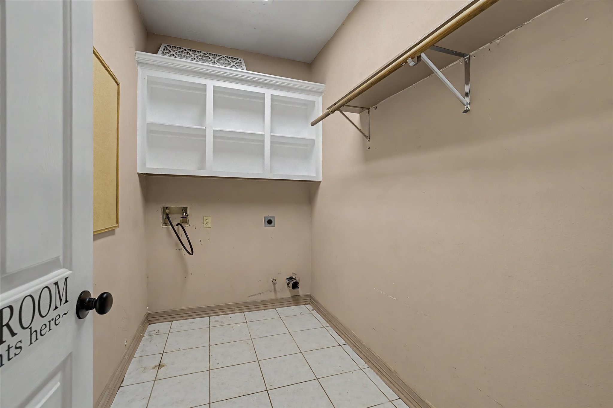 22873 Zambesi Drive Property Photo 42
