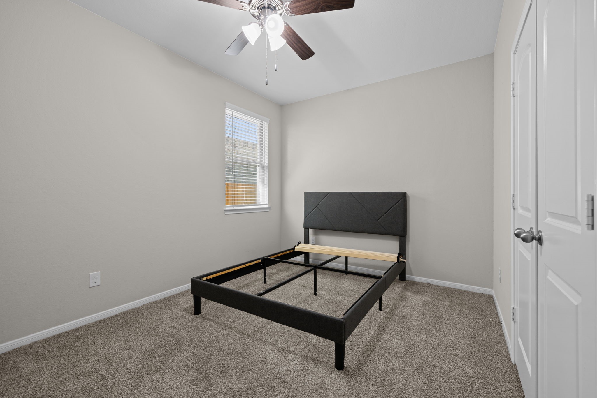 25615 Pinyon Hill Trail Property Photo 8