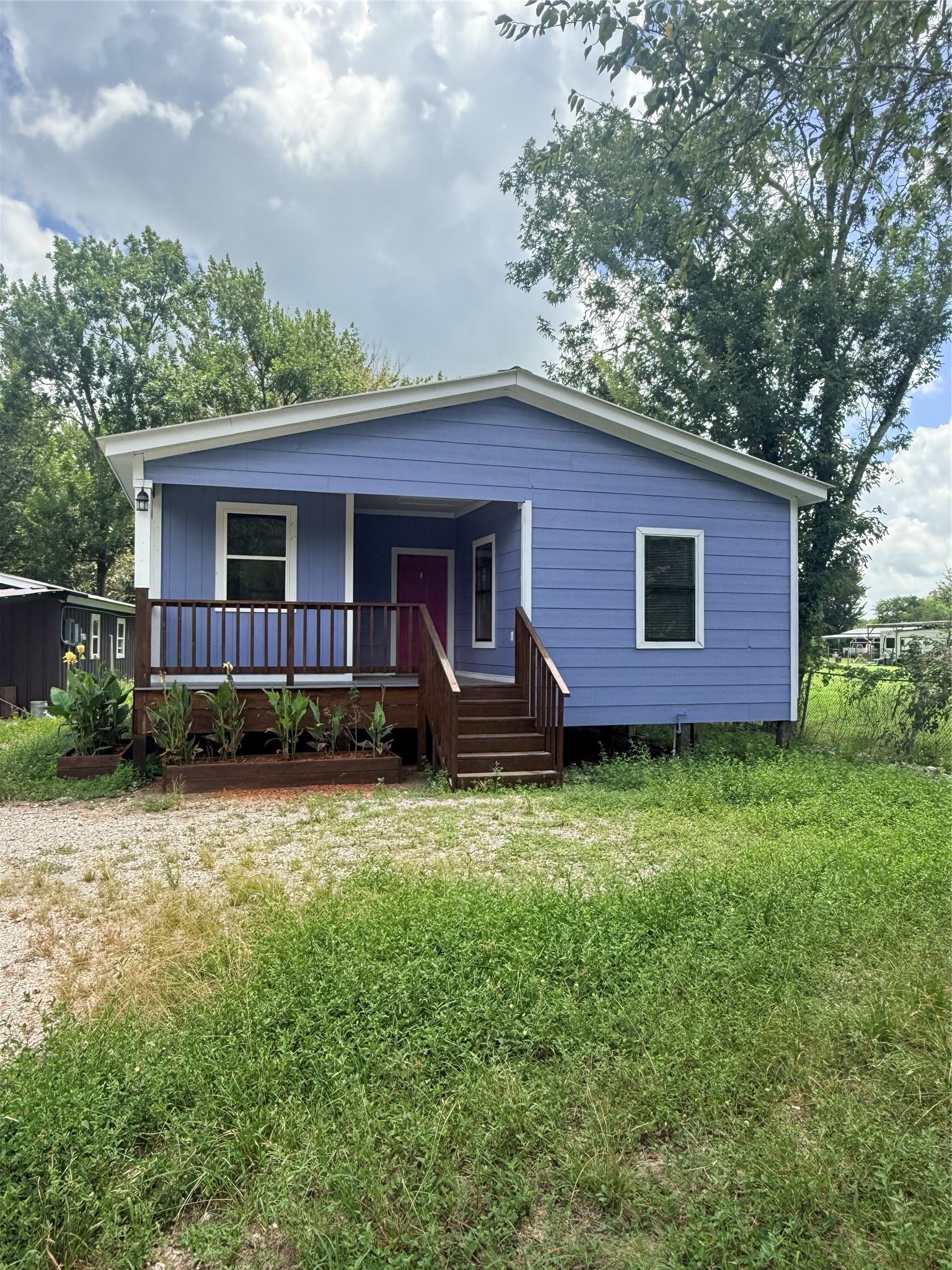 2689 County Road 32 Property Photo 1
