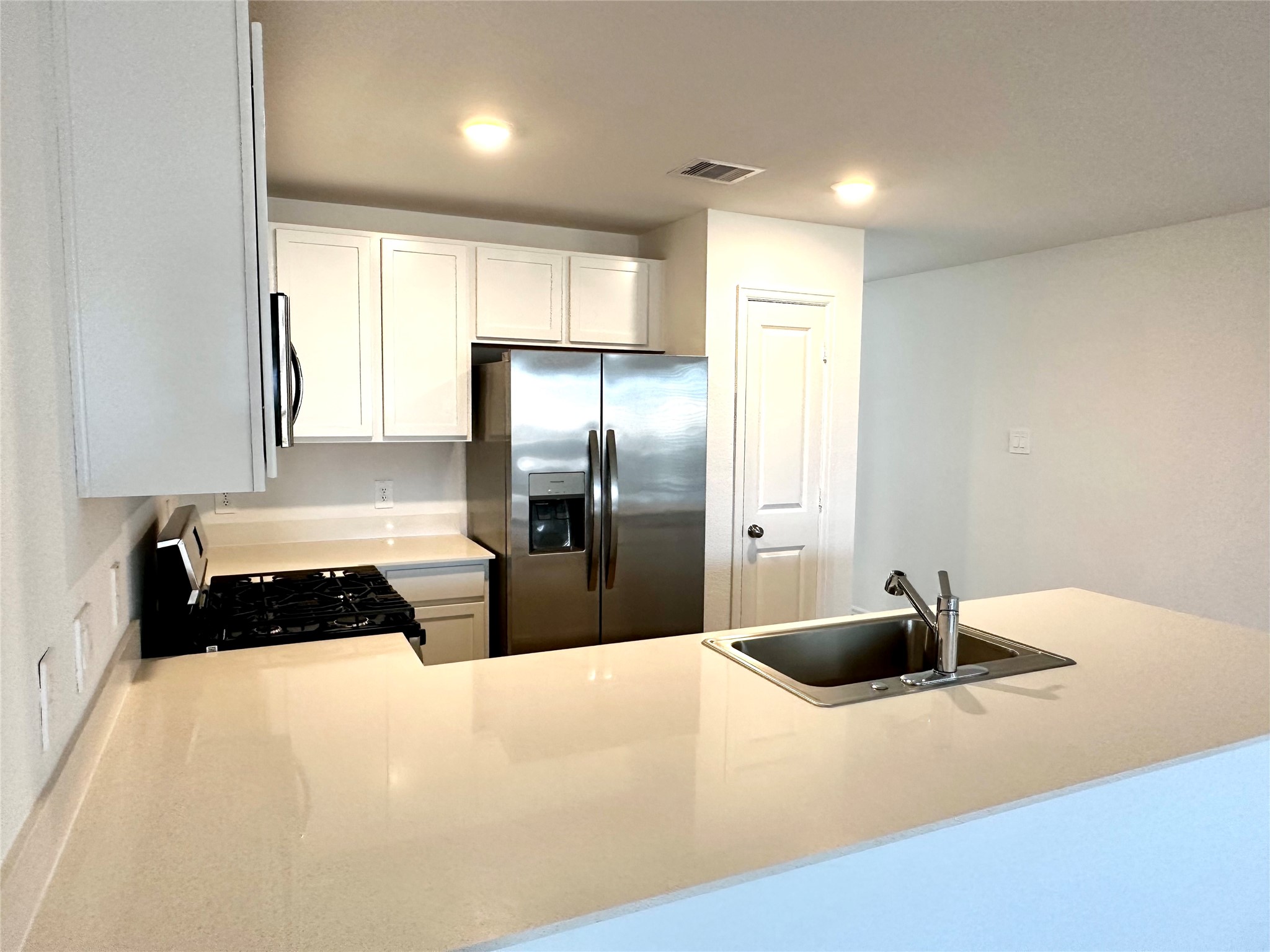 325 Birch Blossom Path Property Photo 5