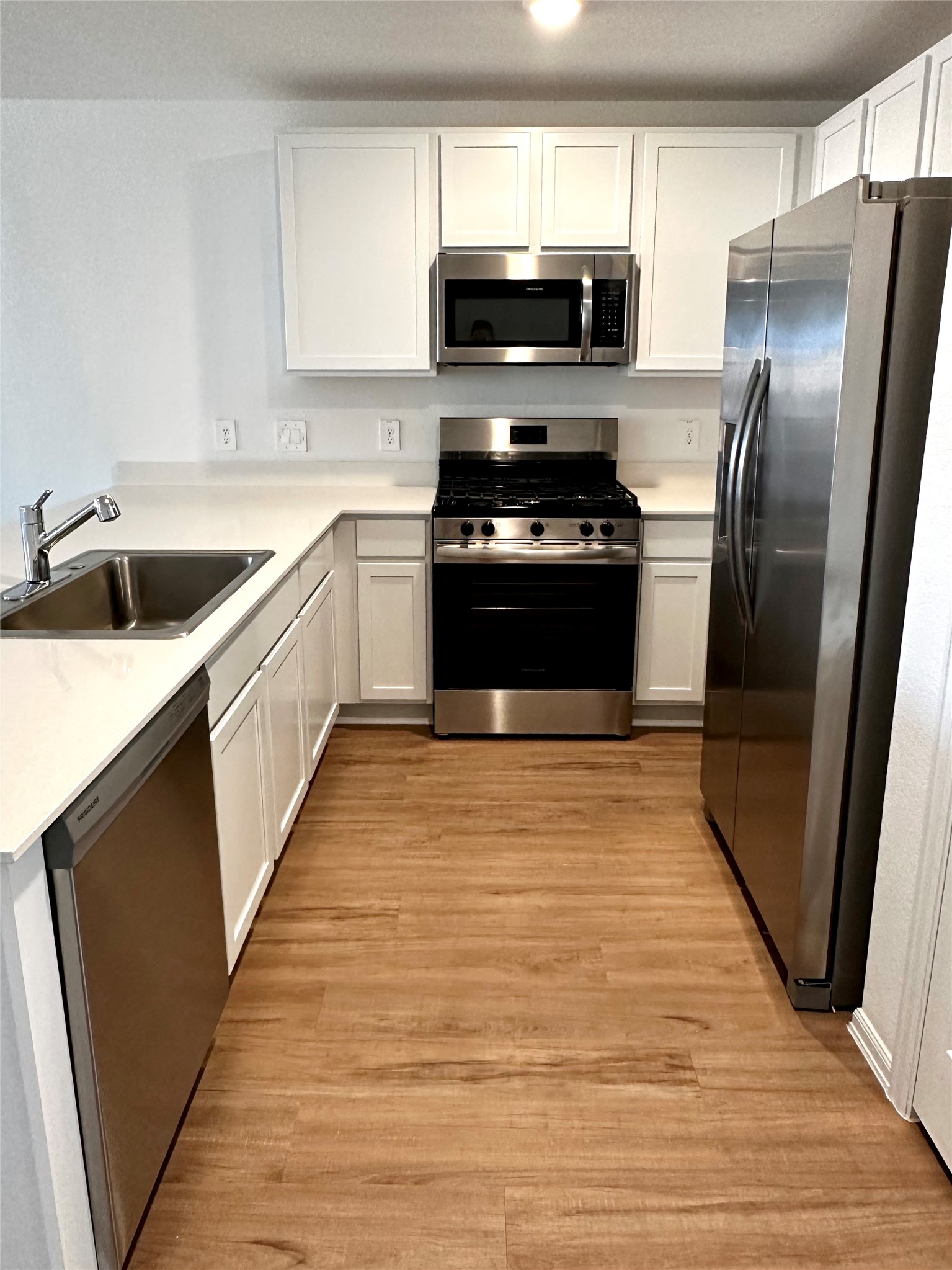 325 Birch Blossom Path Property Photo 8