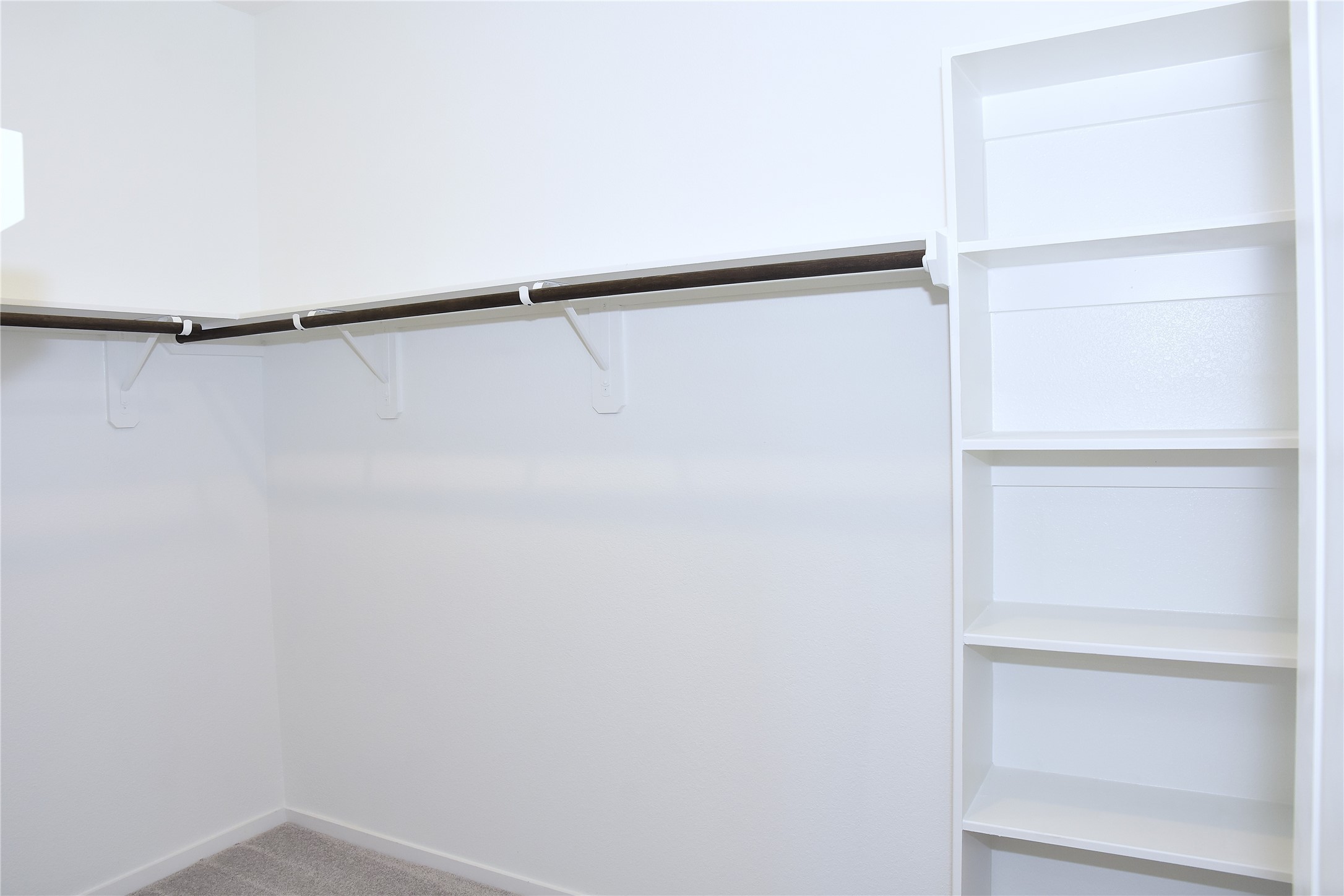 827 Heaven Drive Property Photo 20