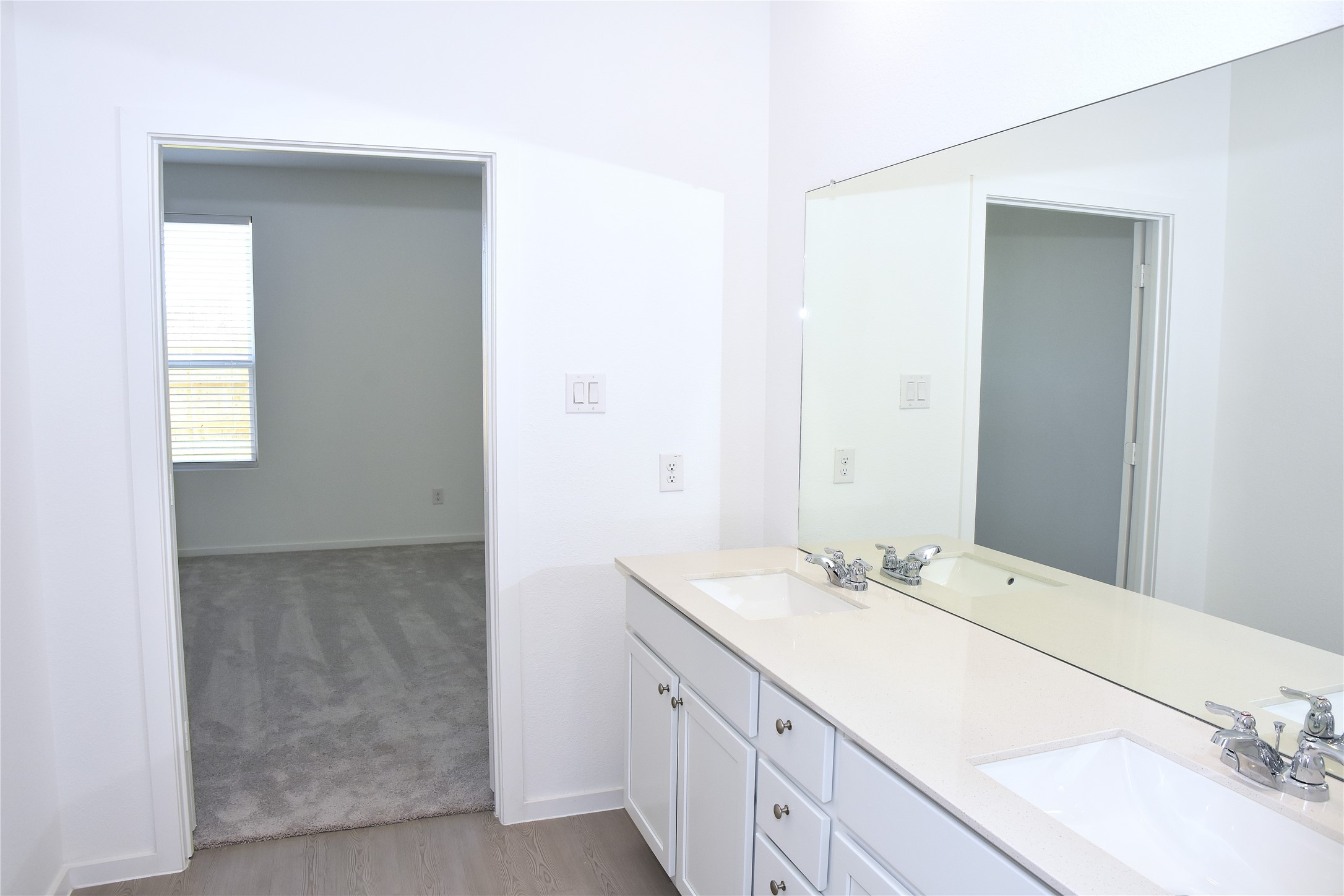 827 Heaven Drive Property Photo 21
