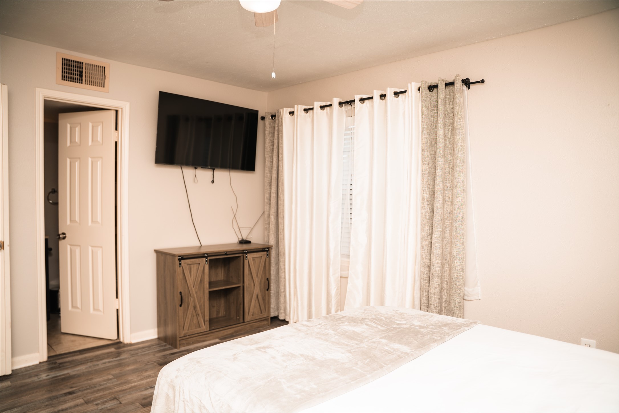 11 Regency Lane Property Photo 11