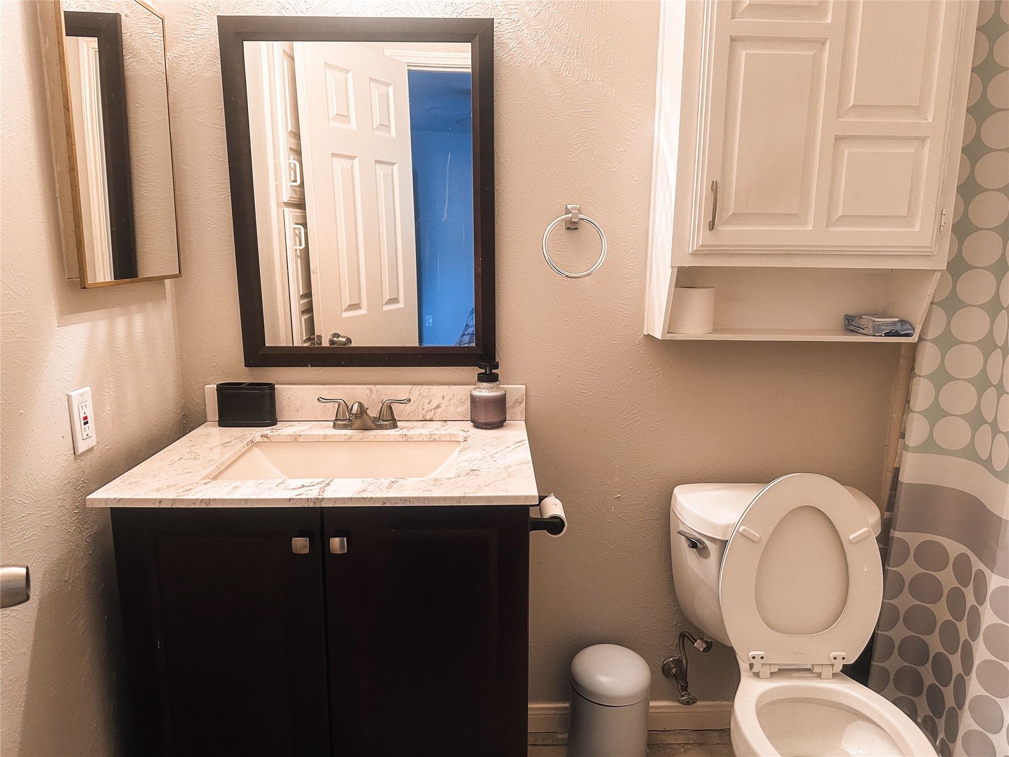 11 Regency Lane Property Photo 12