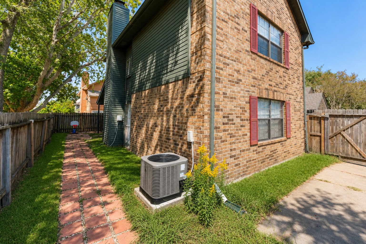 11 Regency Lane Property Photo 21
