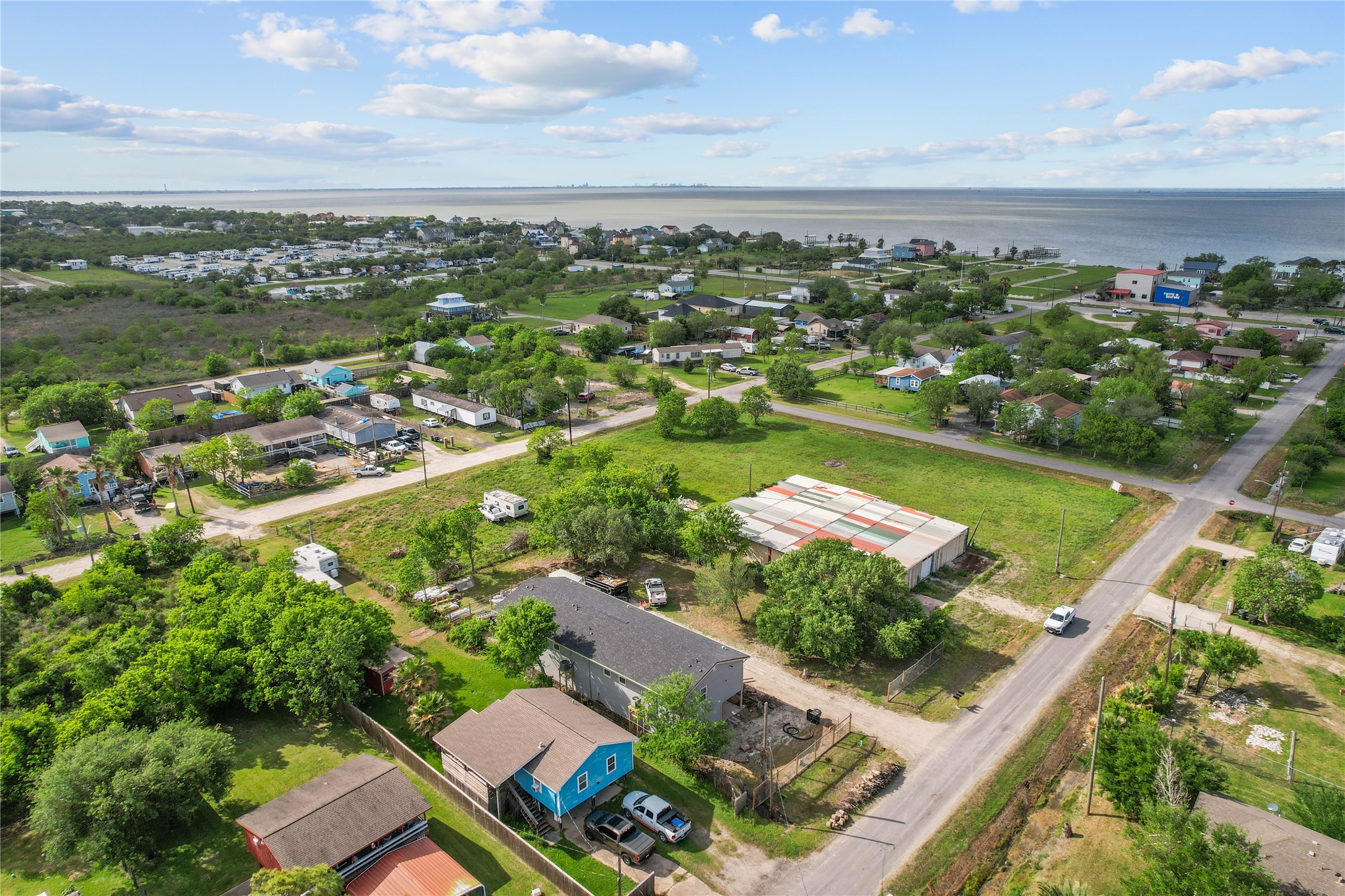 316 20th Street B Property Photo 7