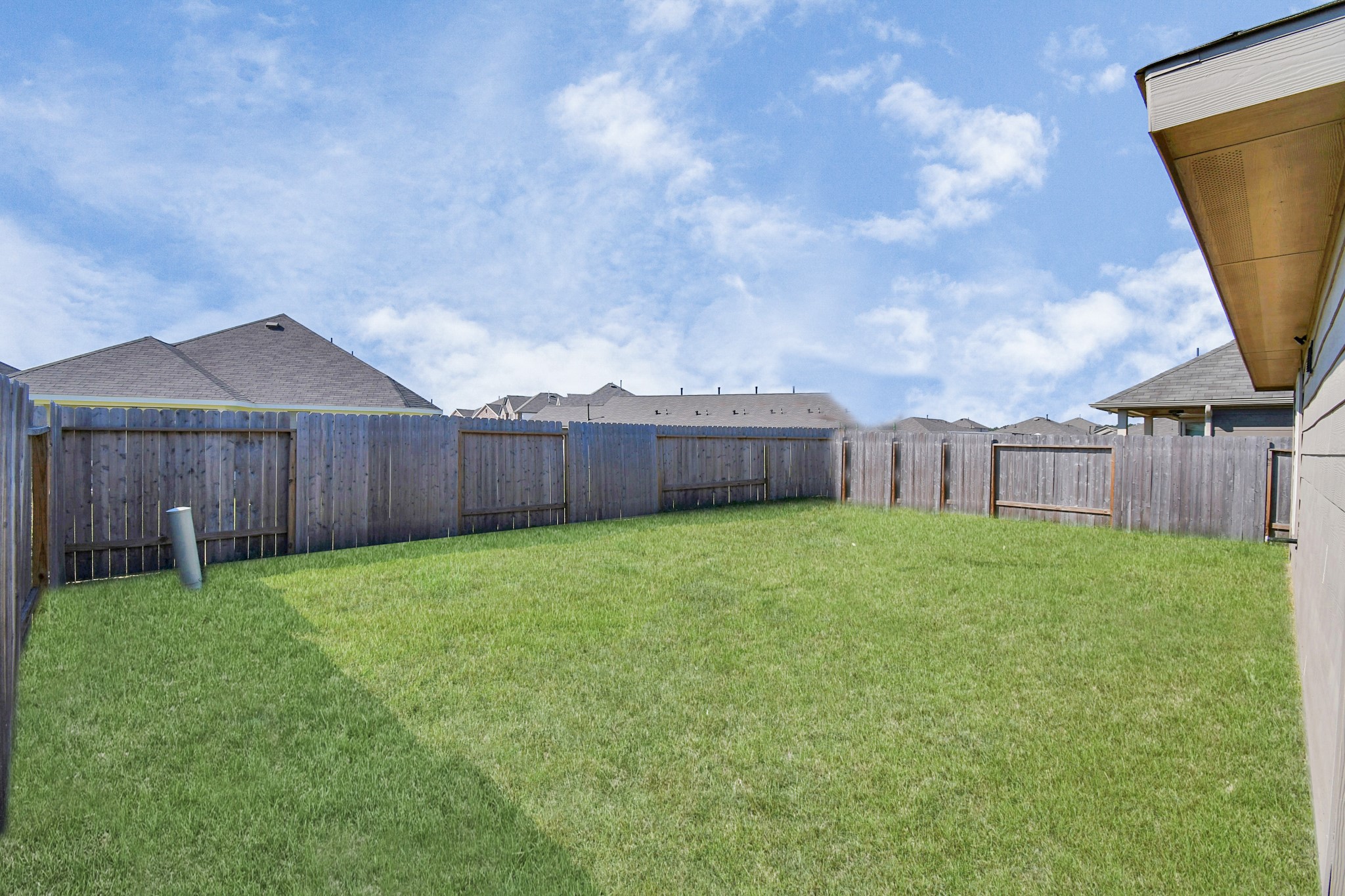 932 Gentle Moss Drive Property Photo 33