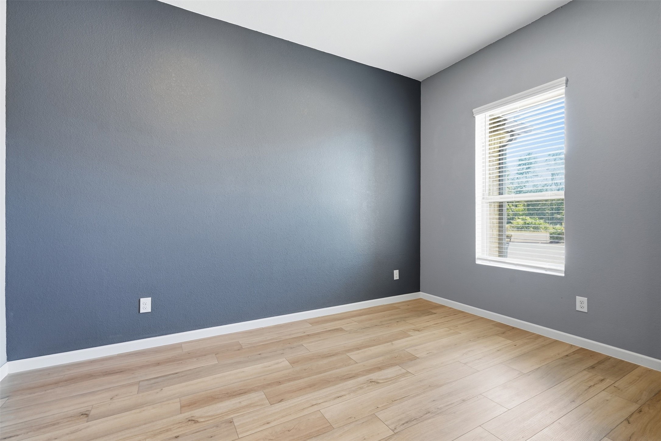 29025 Red Loop Drive Property Photo 6