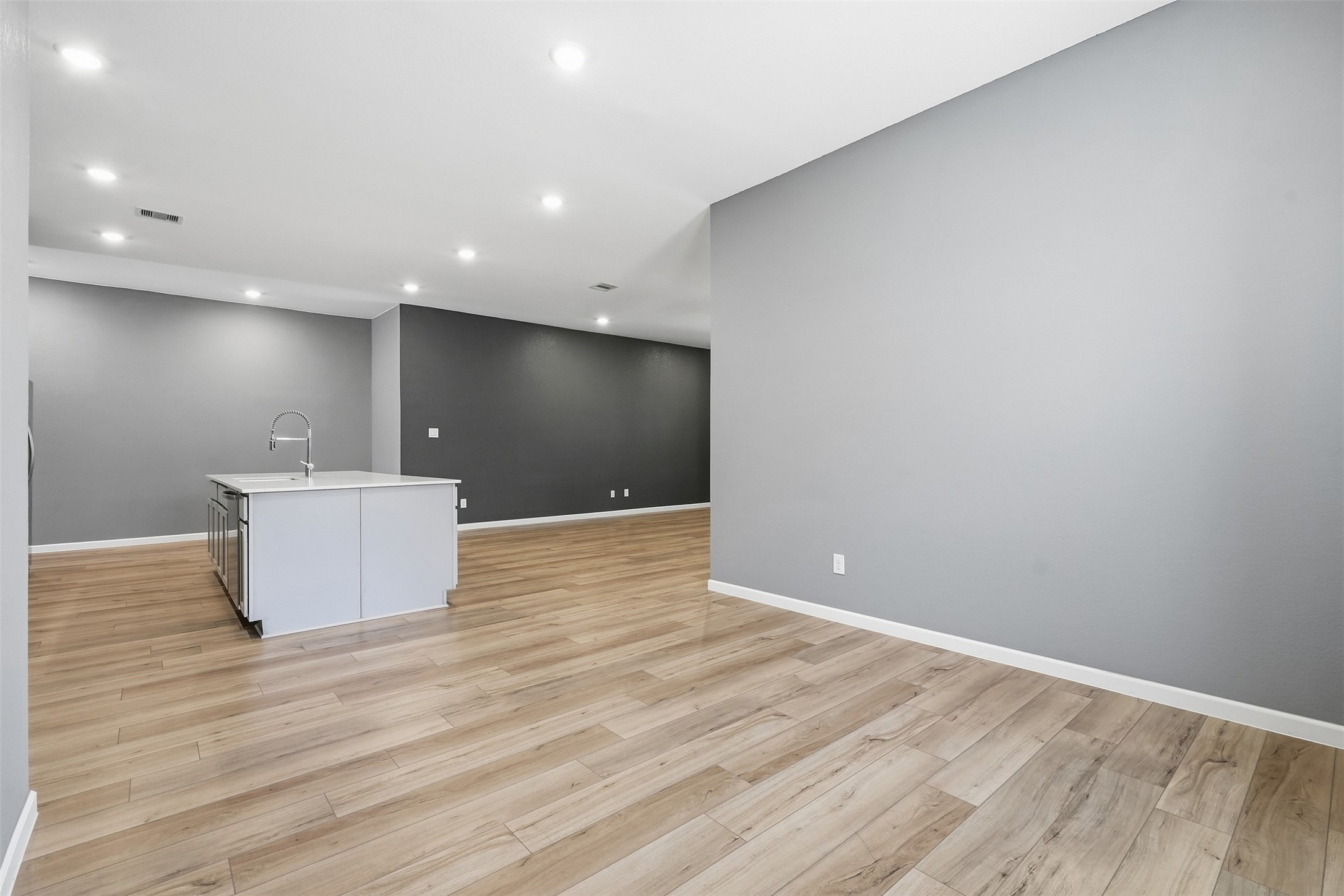 29025 Red Loop Drive Property Photo 12