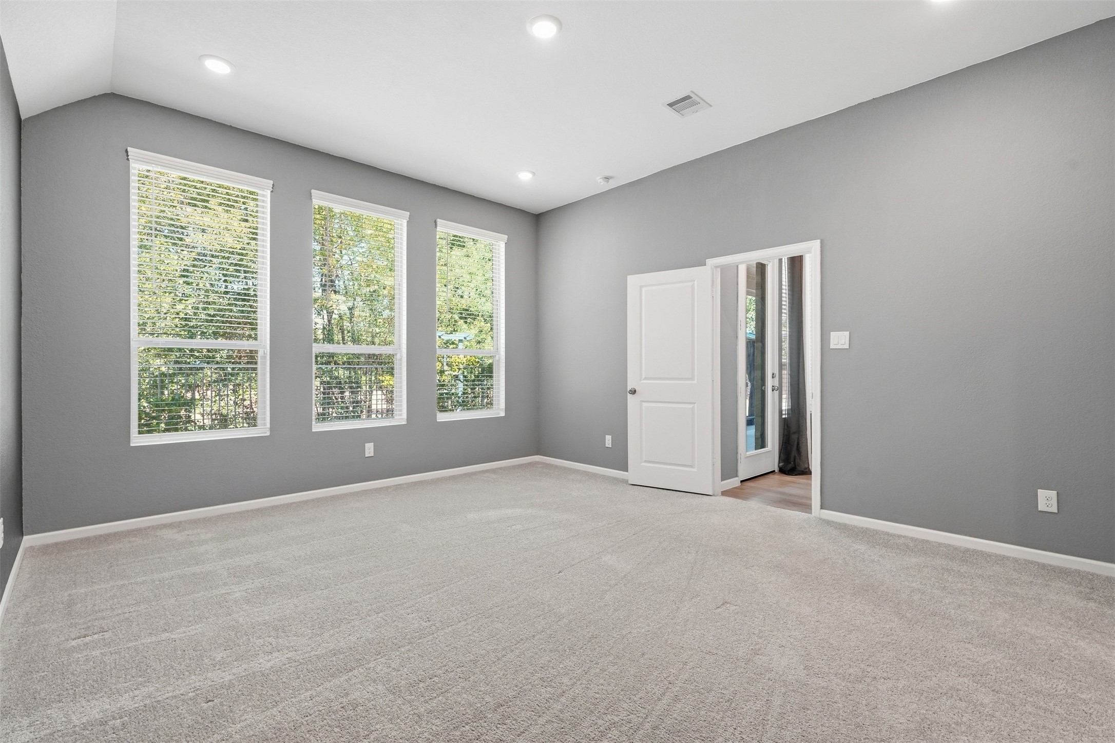 29025 Red Loop Drive Property Photo 18