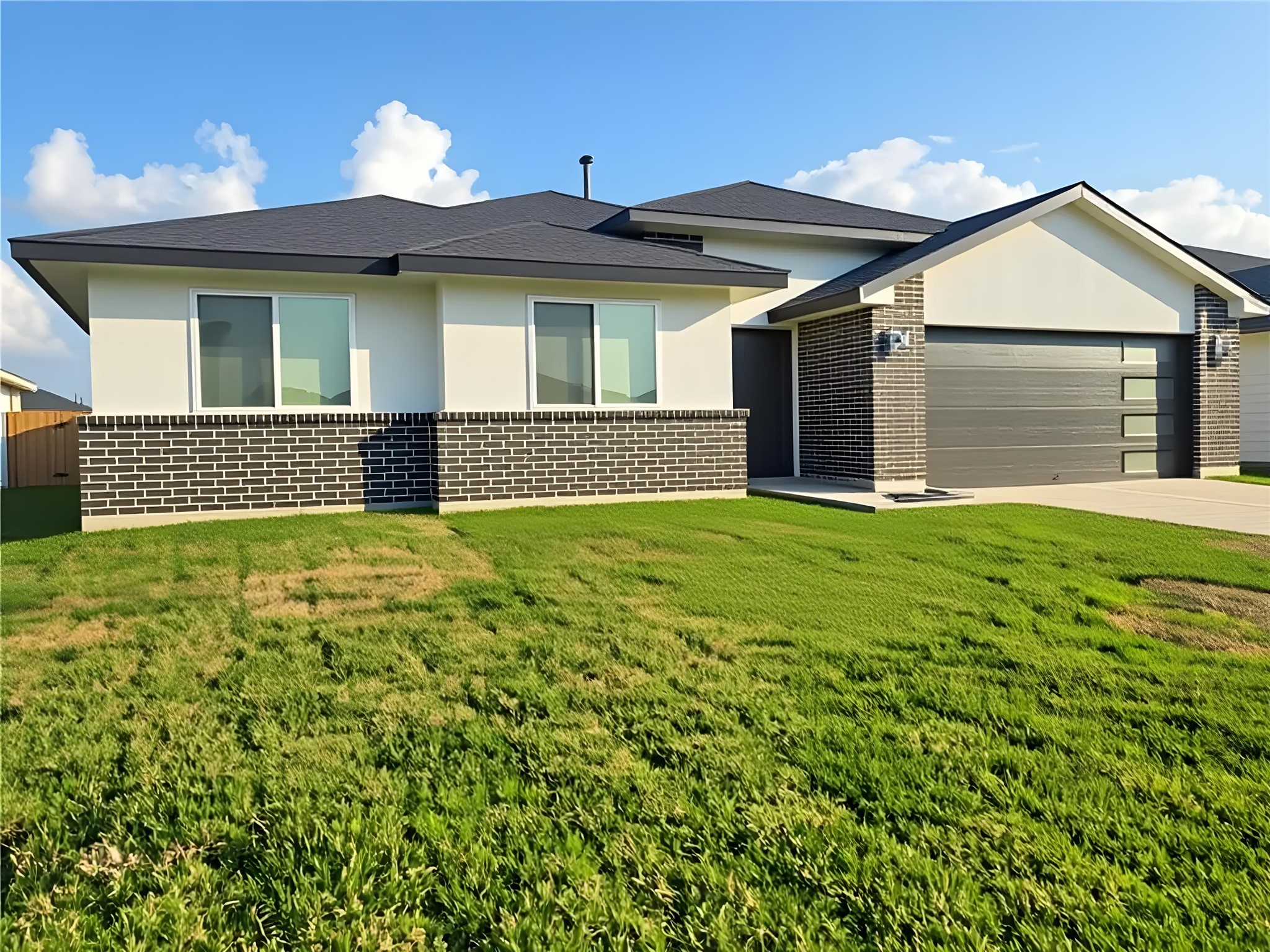 1719 Maclane Court Property Photo 1