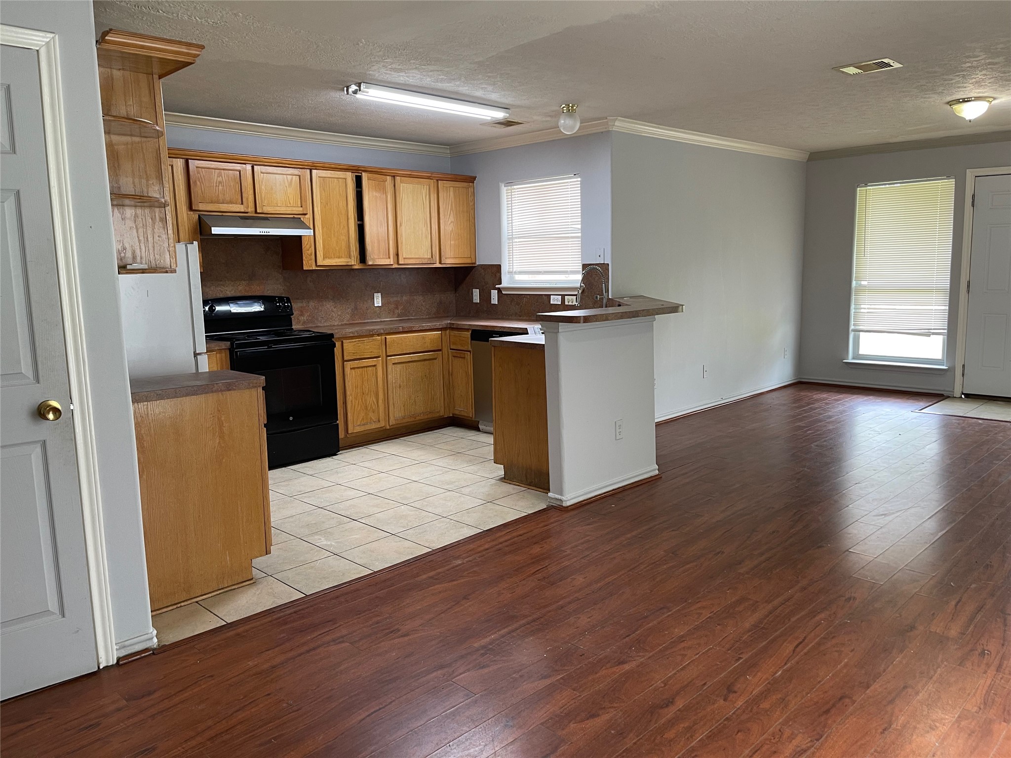 4346 Maggie Street Property Photo 3