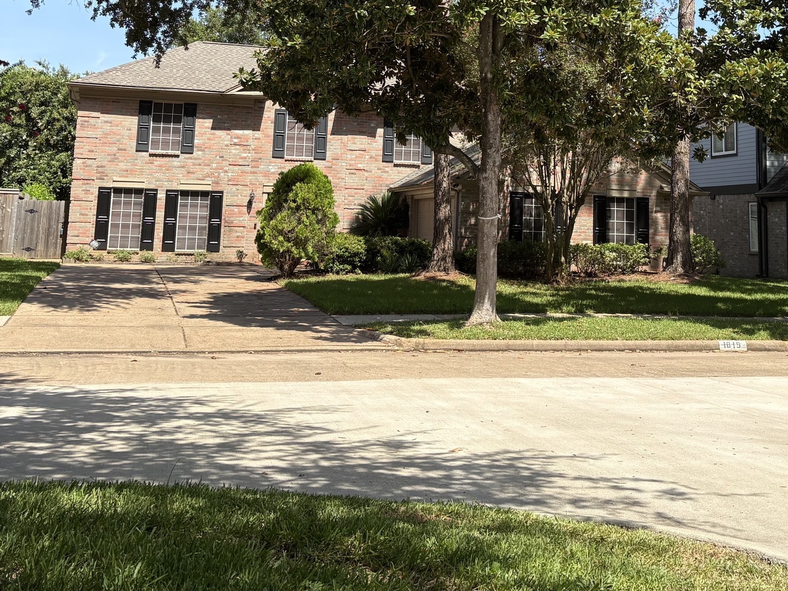 1819 Riverbend Crossing Property Photo 18