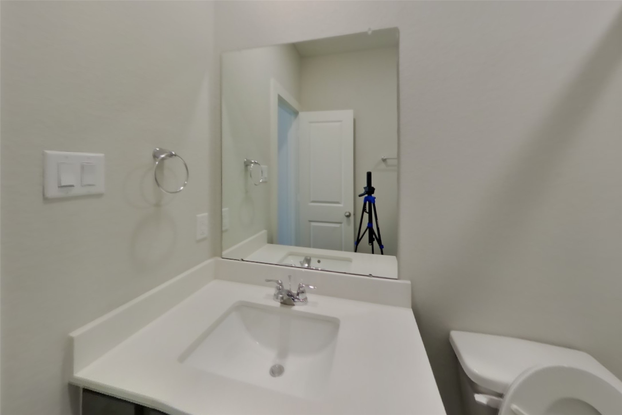 2414 Cohorn Trail Property Photo 14