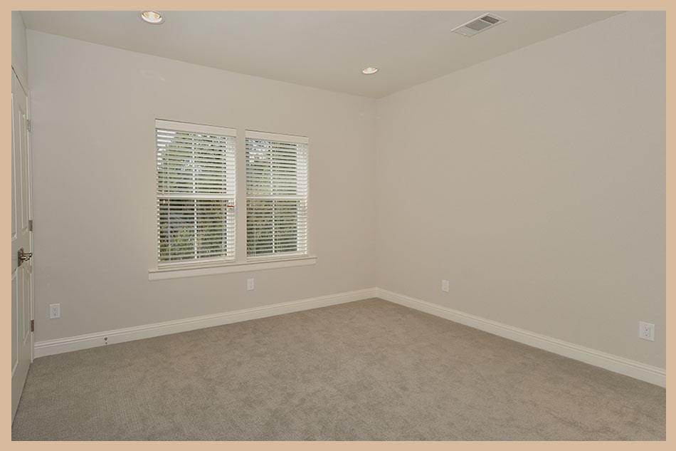 215 Willow Street Property Photo 16