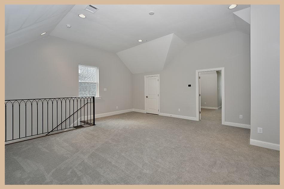 215 Willow Street Property Photo 22