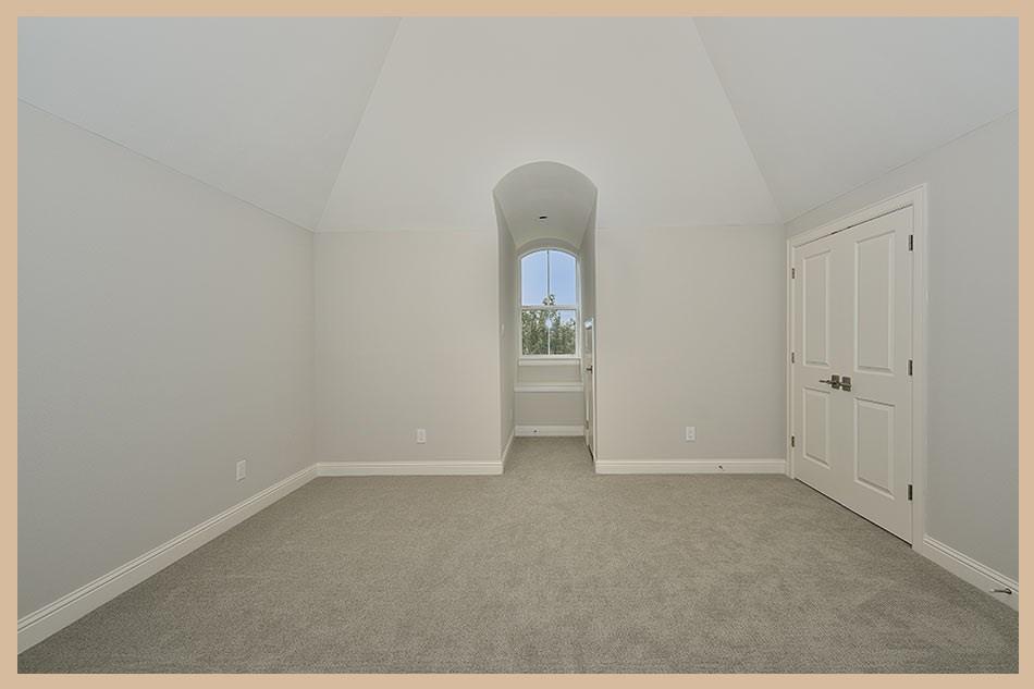 215 Willow Street Property Photo 24