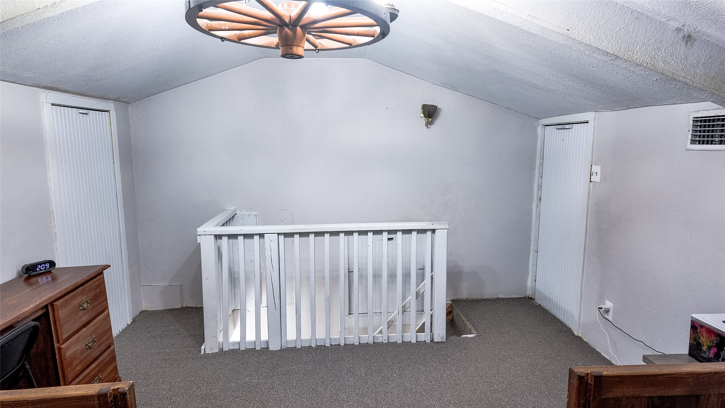 127 Buckthorn Acres Drive Property Photo 25