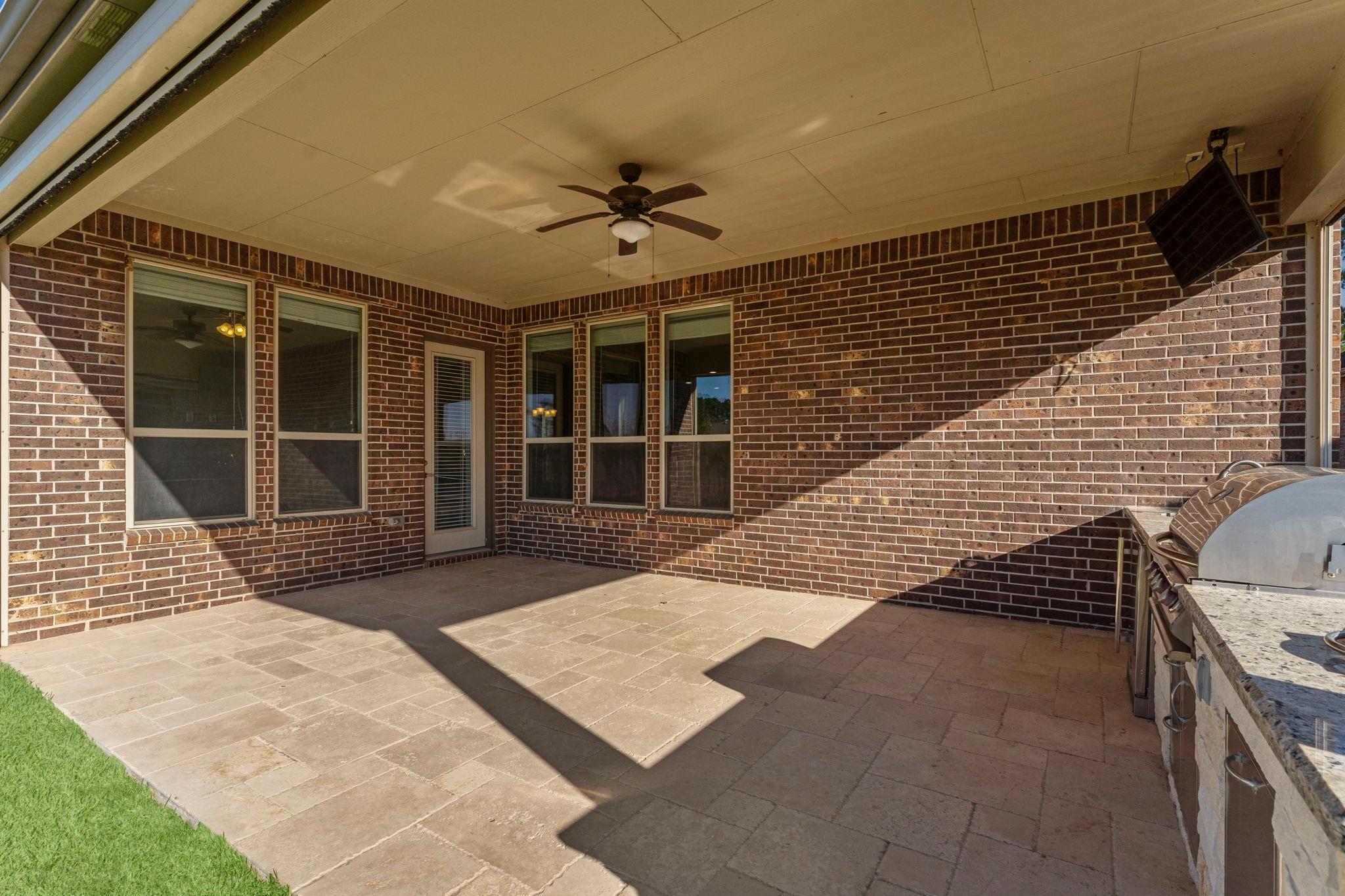 349 Kerry Bog Lane, The Woodlands Tx 77382 Property Photo 32