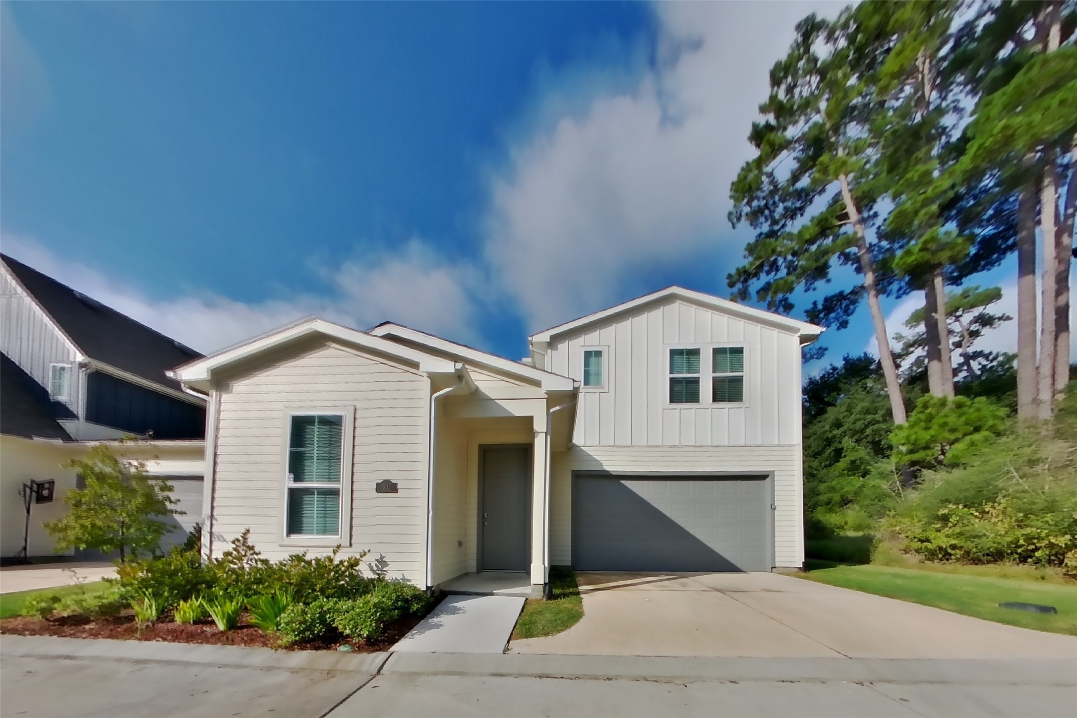 9835 Willow Creek Commerce Drive 301 Property Photo 1