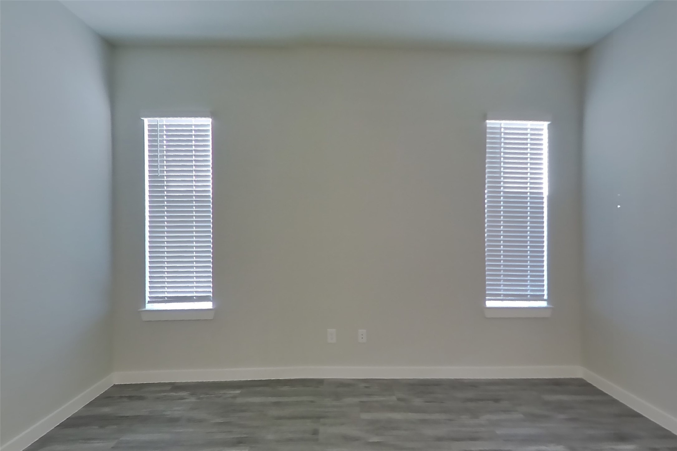 9835 Willow Creek Commerce Drive 301 Property Photo 2