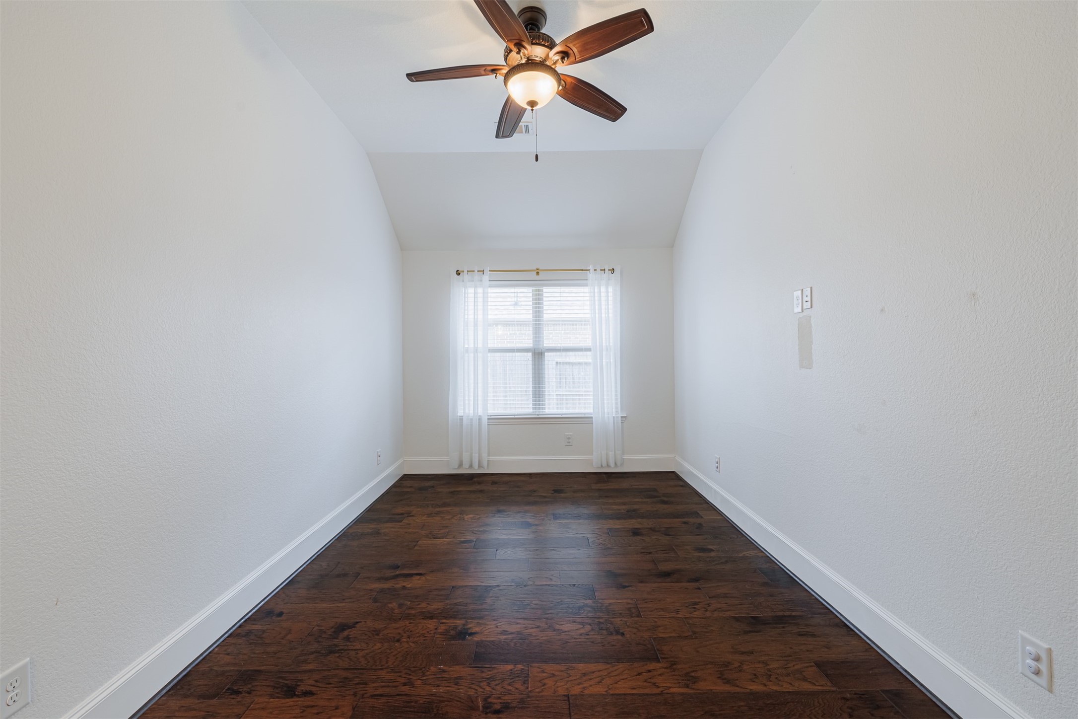 2818 Mcdonough Way Property Photo 14