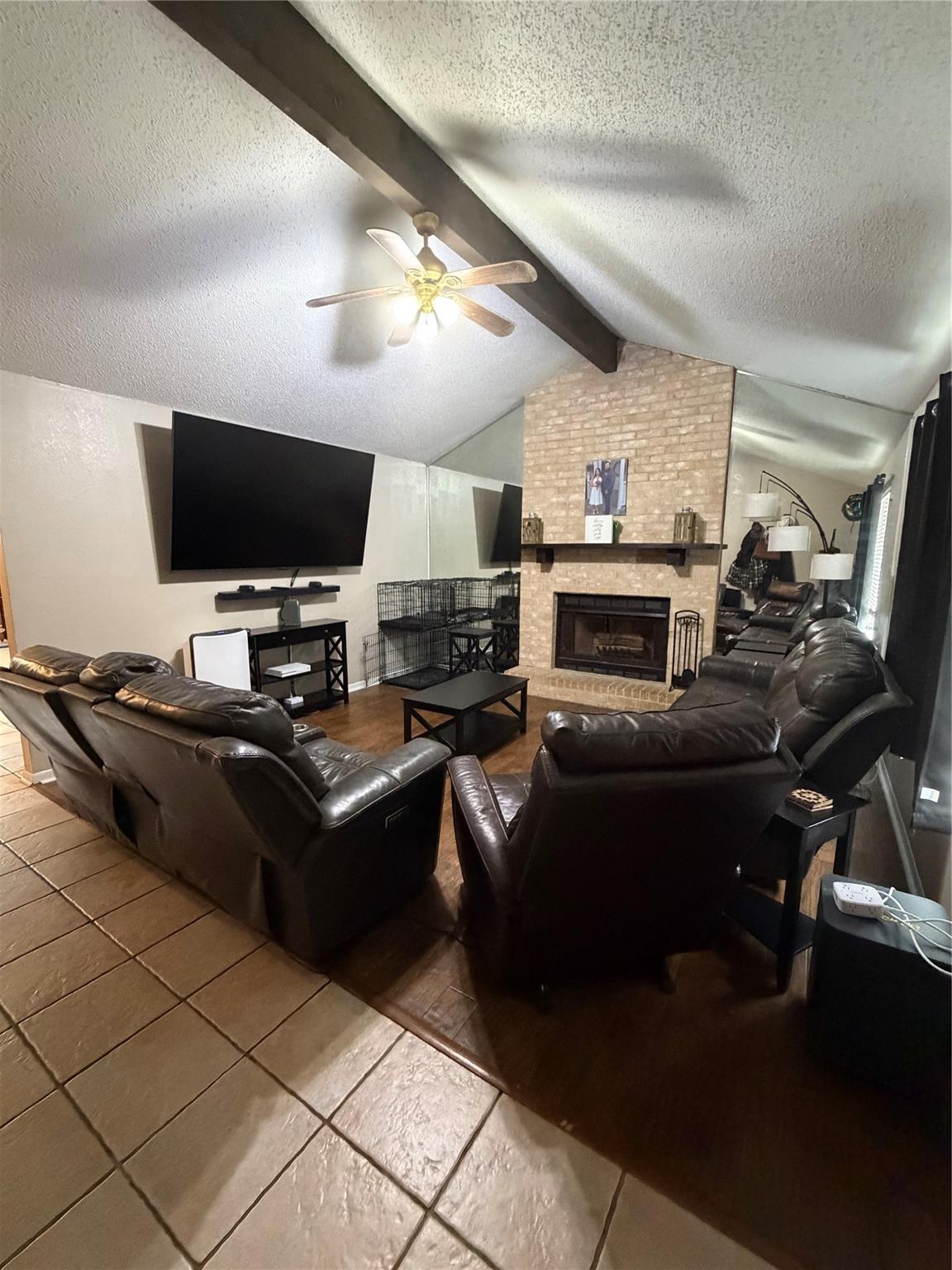 1677 Coletoville Rd E Property Photo 3